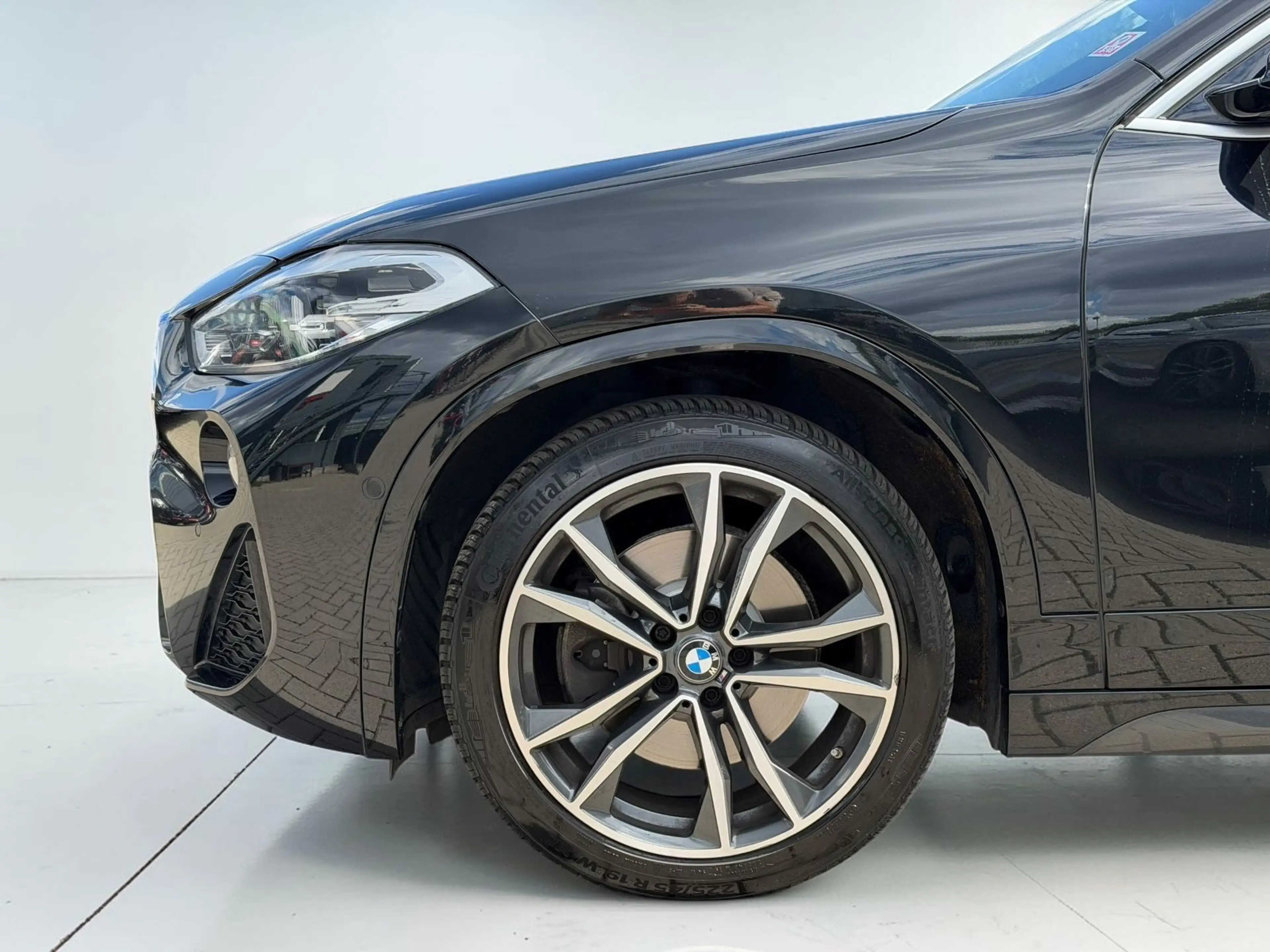 BMW X2 sDrive 20 d M Sport*HUD*LED*NAVI*TEMPOMAT* — photo 15