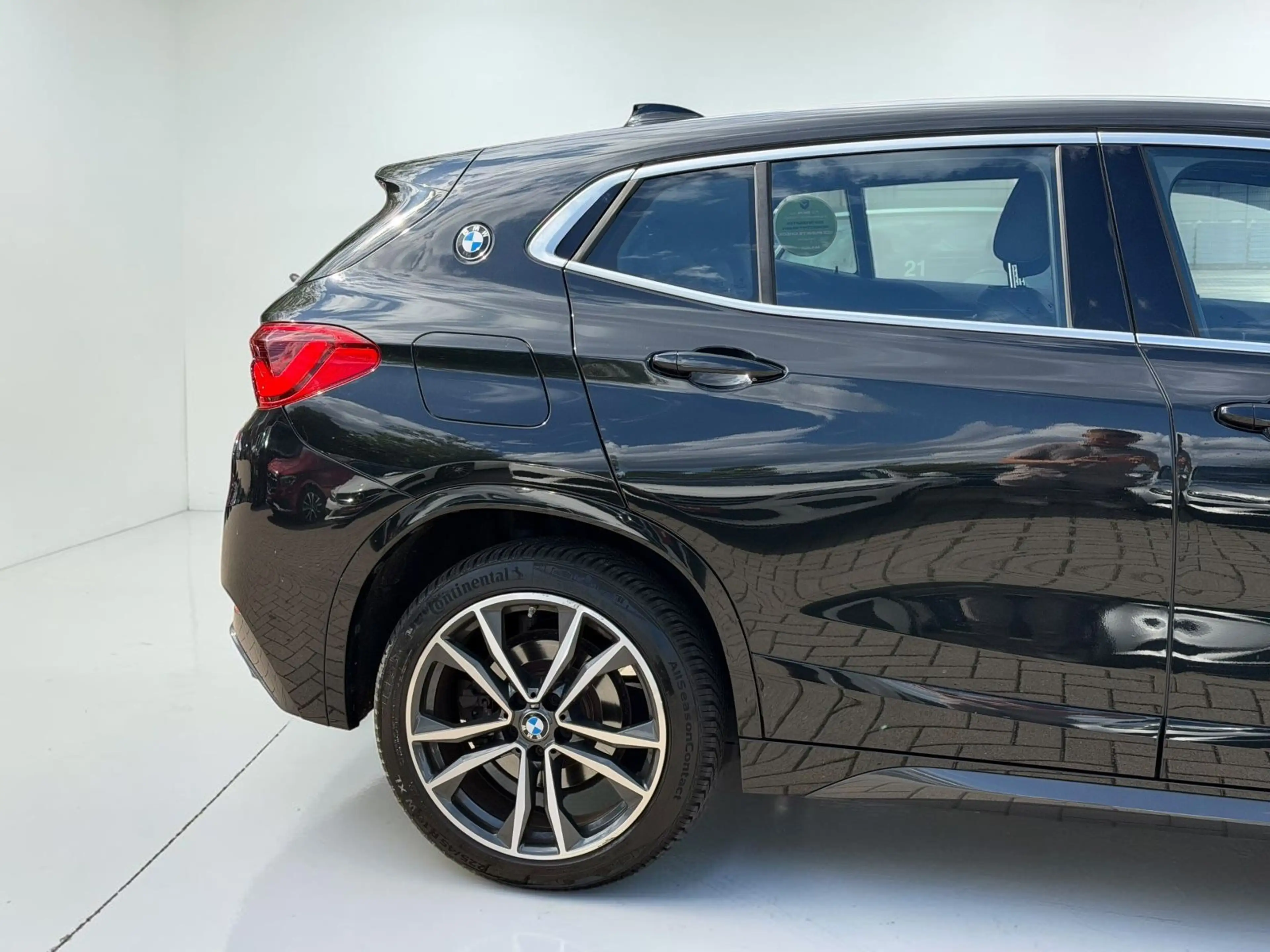 BMW X2 sDrive 20 d M Sport*HUD*LED*NAVI*TEMPOMAT* — photo 7