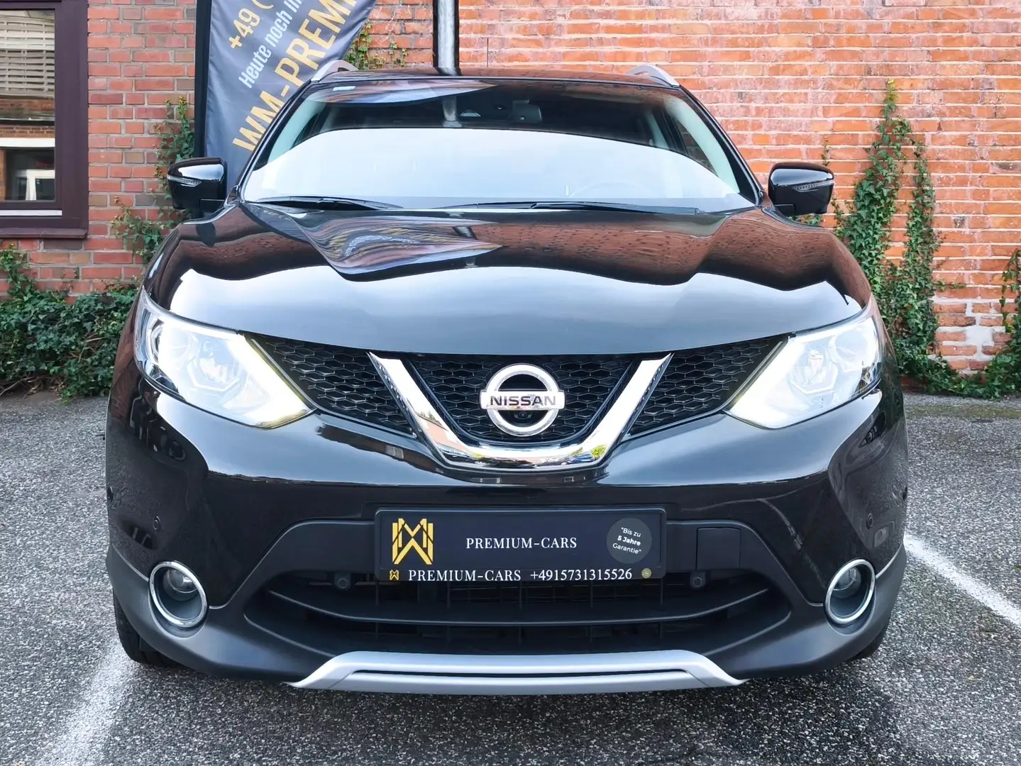 Nissan Qashqai Nissan Black Edition Top Zustand bis zu 5J Garatie Schwarz - 2