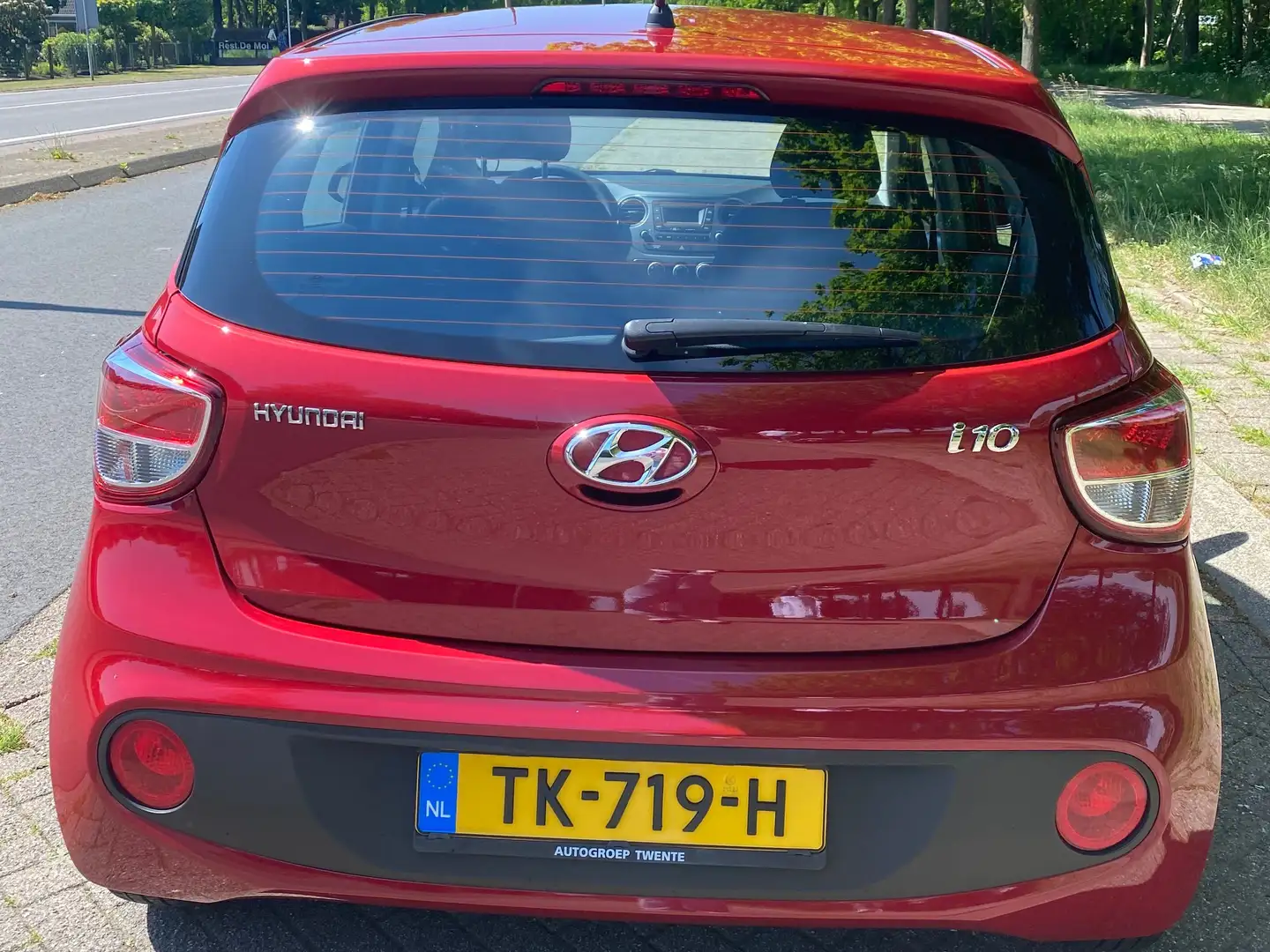 Hyundai i10 i10 1.0i Comfort Rood - 2