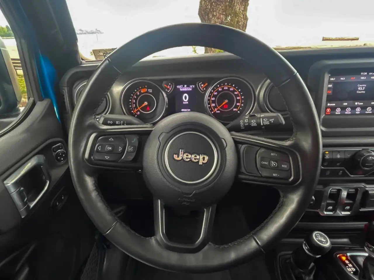 Jeep Wrangler снимка Jeep Wrangler