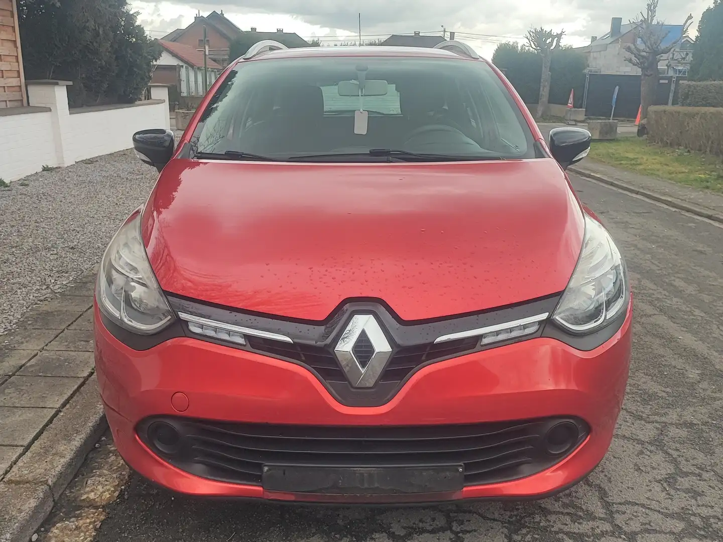 Renault Clio 900 Tce grand tour energy eco2 Rood - 1