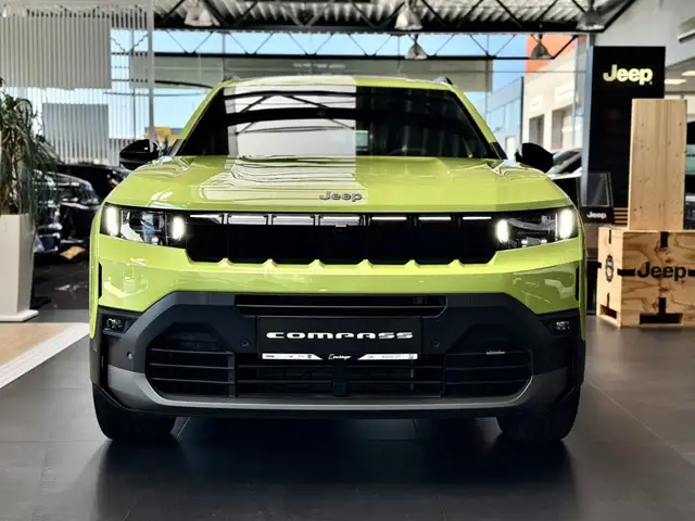 Jeep Compass view 2
