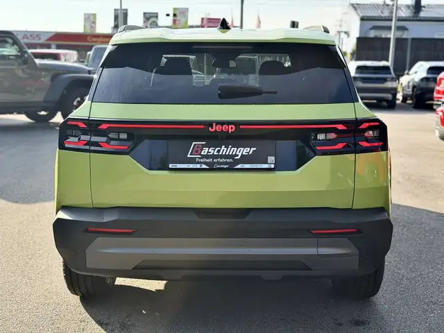 Jeep Compass view 6