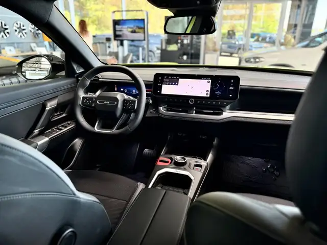 Jeep Compass view 12