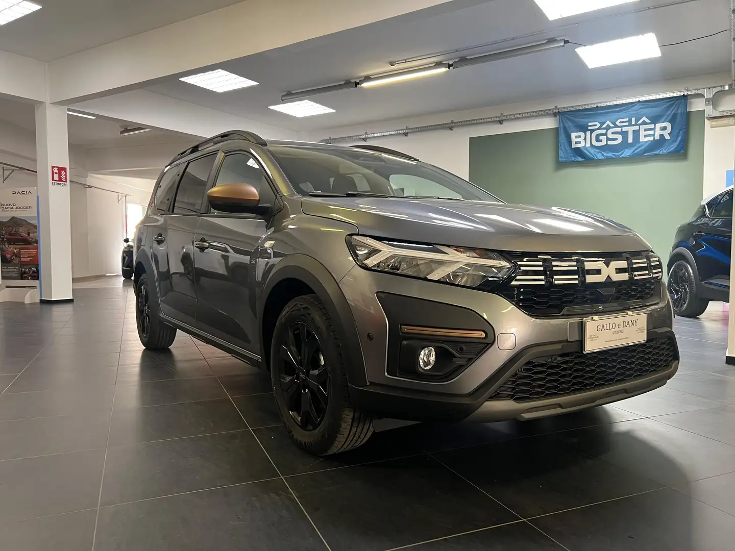 Dacia Jogger Jogger 1.0 tce Extreme UP Gpl 100cv 7p. Grigio - 2