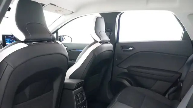Renault Captur view 13