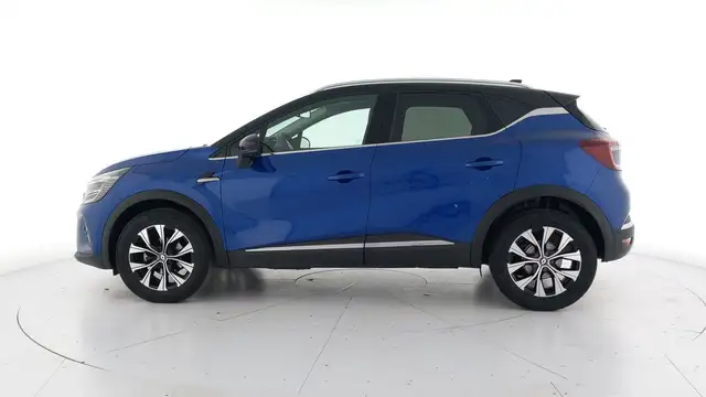 Renault Captur view 3