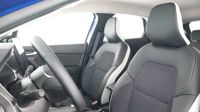 Renault Captur view 12