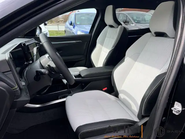 Renault Scenic view 11