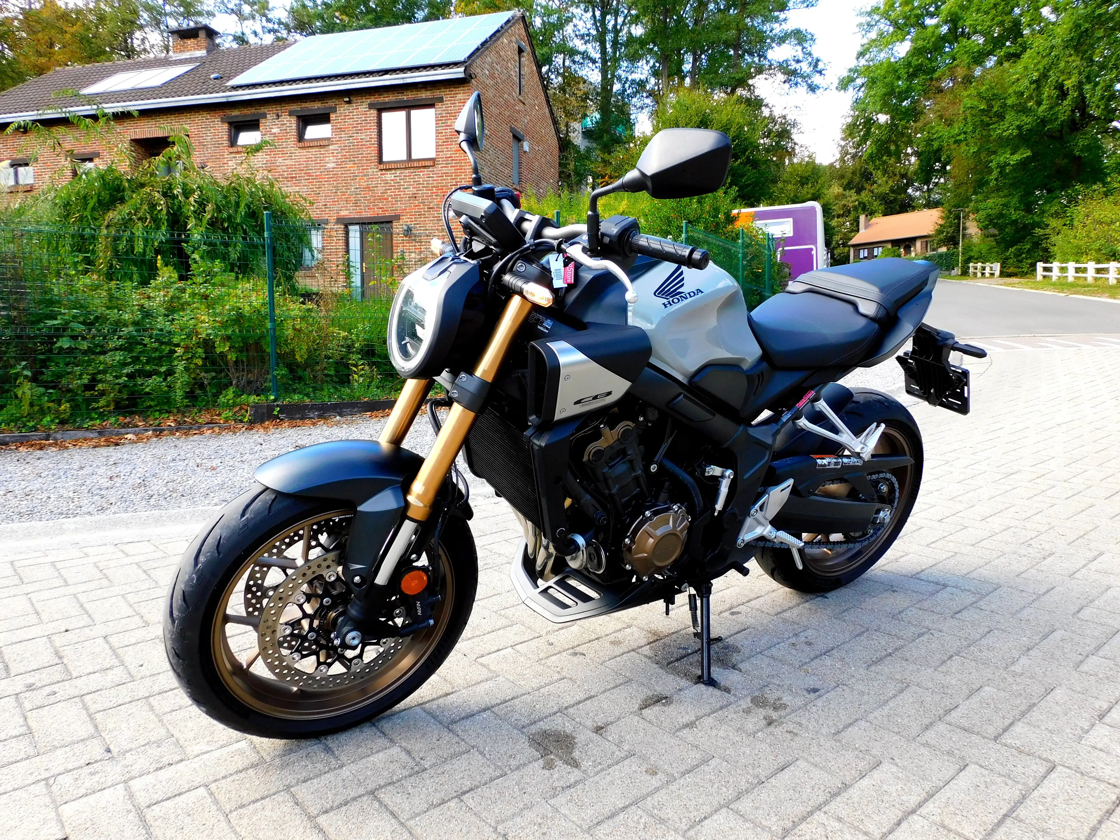 Honda CB 650 R année 2025 , garantie usine — photo 8