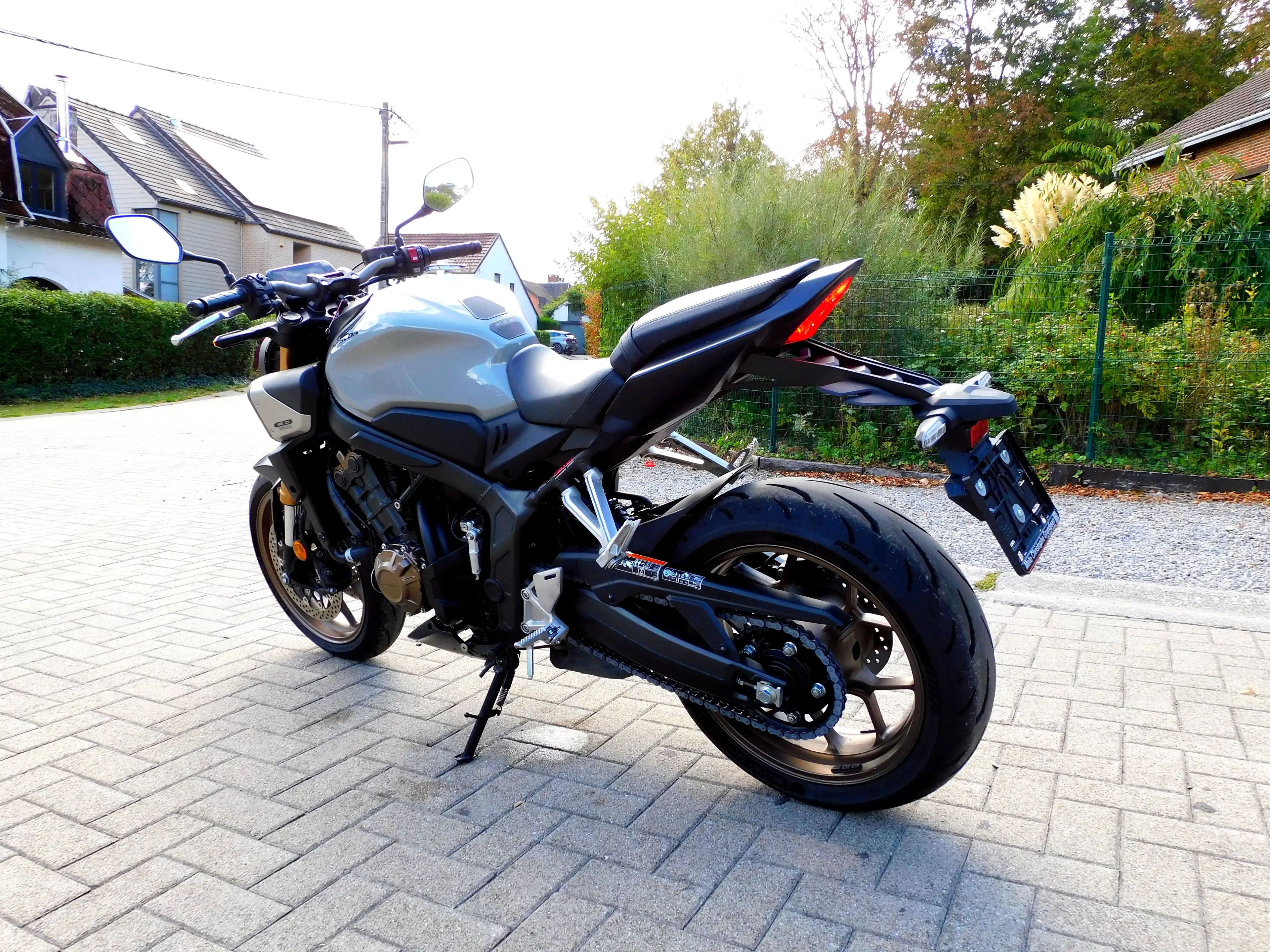 Honda CB 650 R année 2025 , garantie usine — photo 6