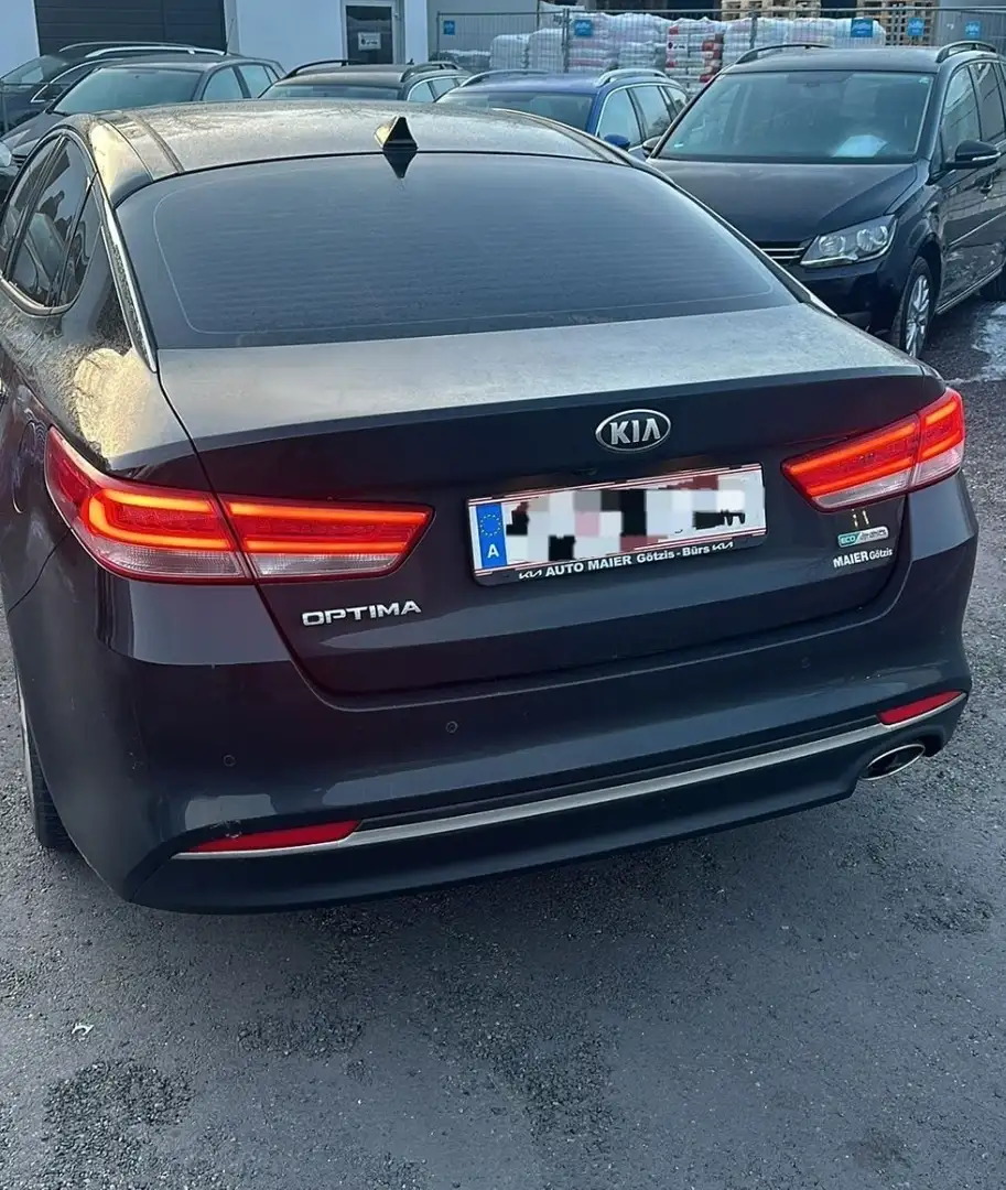 Kia Optima 1.7 CRDI DCT Vision Schwarz - 1