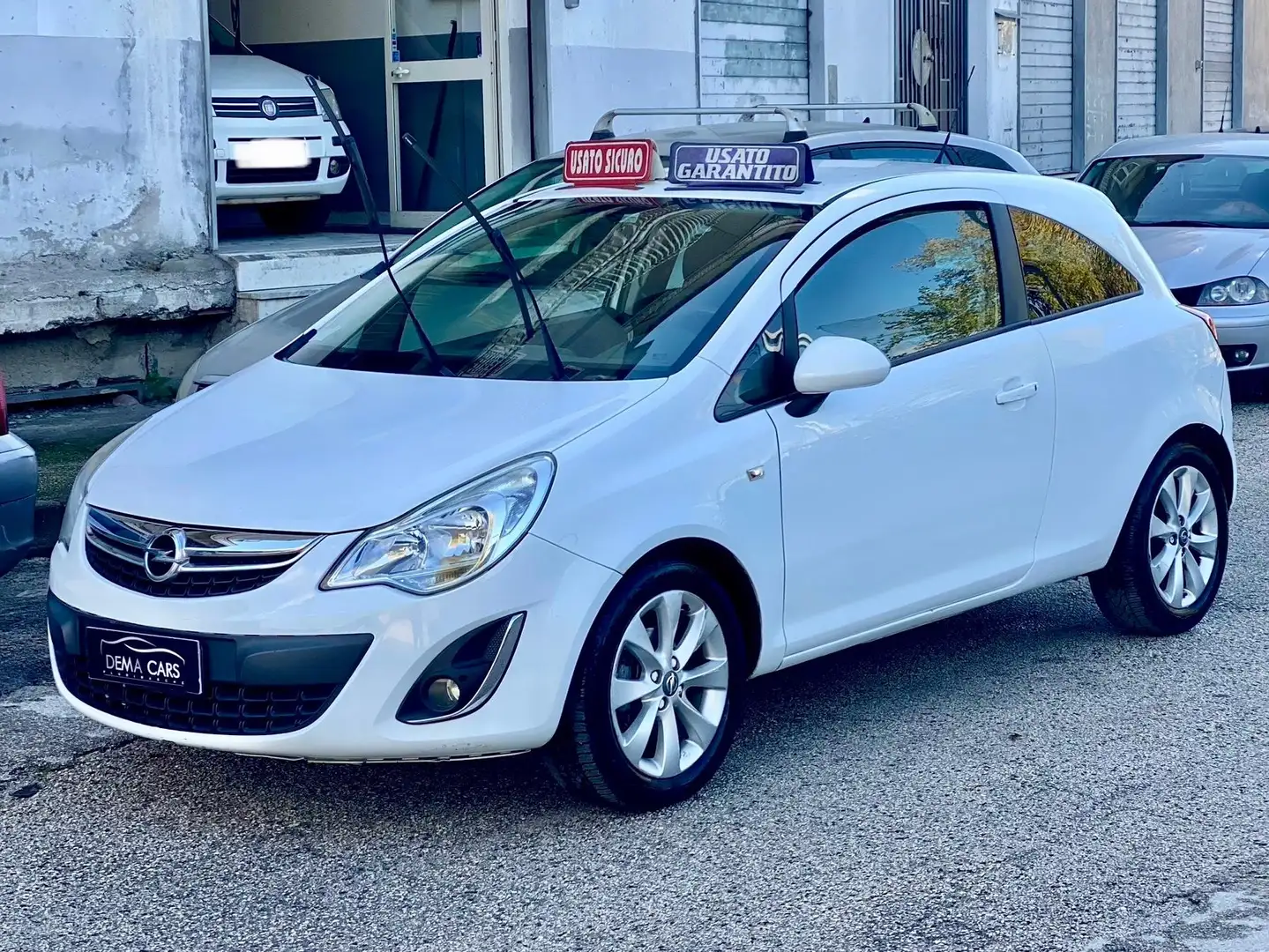 Opel Corsa Corsa 1.2 ELECTIVE 12 Weiß - 1