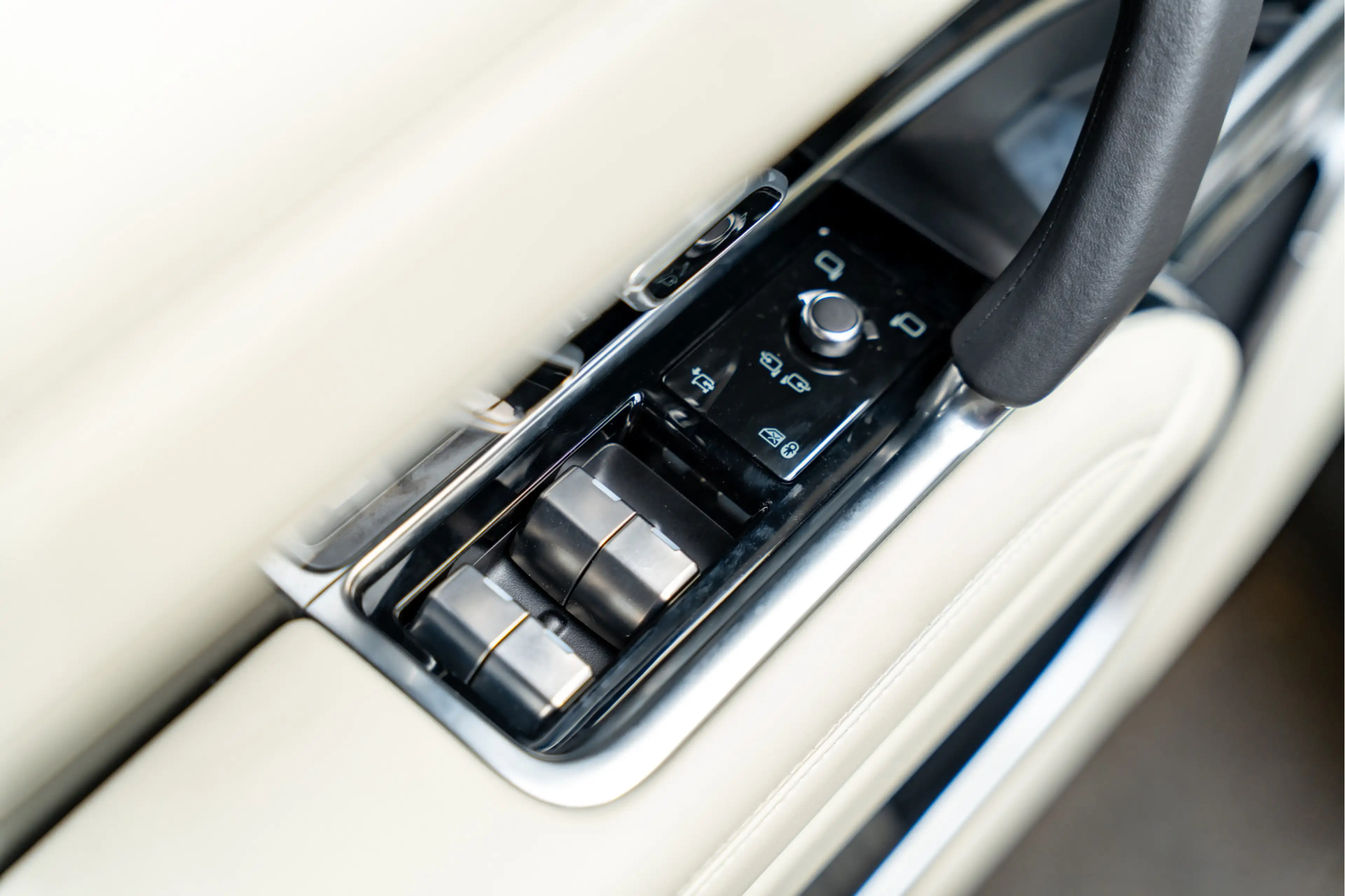 Land Rover Range Rover P460e HSE Meridian 3D Lederpakket Pano 3.0 P460e H — photo 27