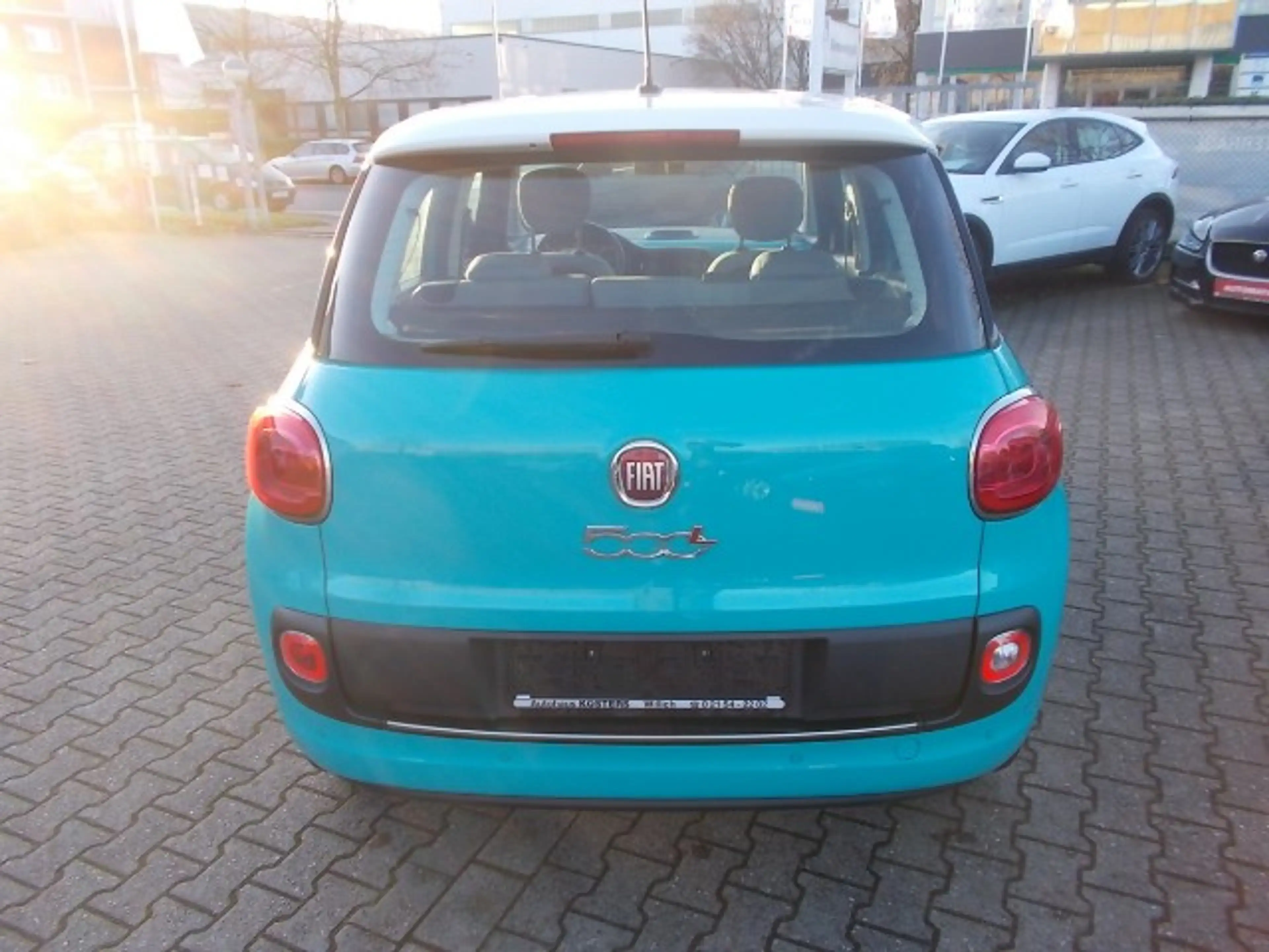 Fiat 500L Pop Star 0,9, Navi, Allwetter, Tempomat — photo 6
