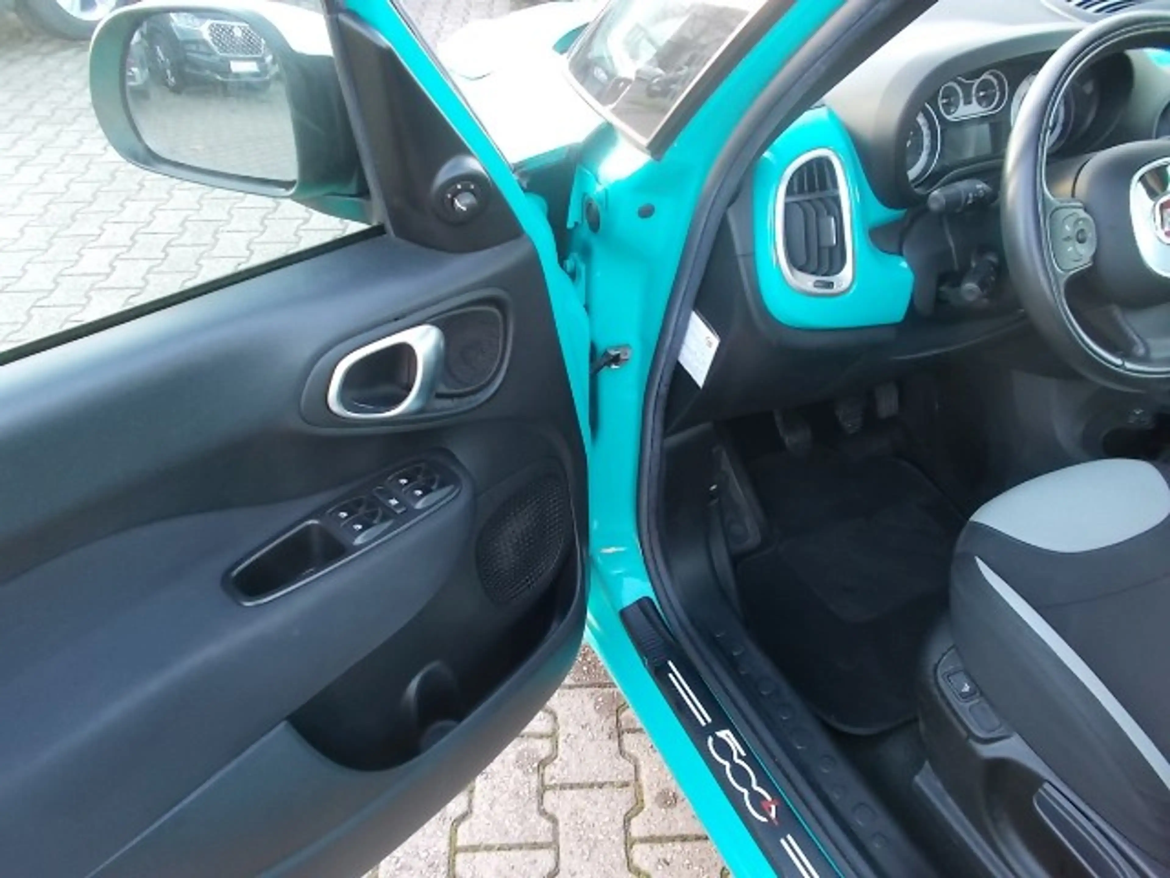Fiat 500L Pop Star 0,9, Navi, Allwetter, Tempomat — photo 15