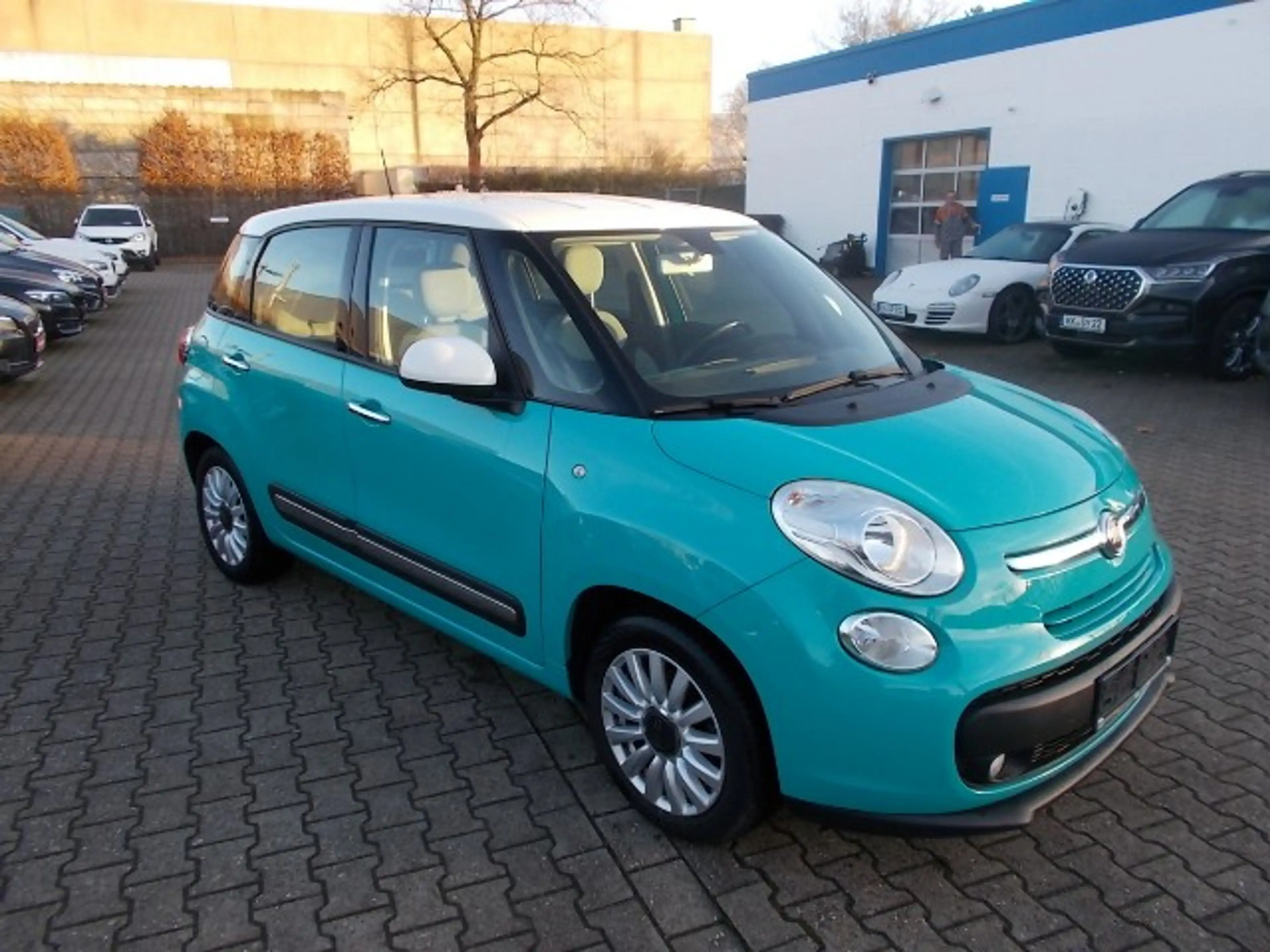 Fiat 500L Pop Star 0,9, Navi, Allwetter, Tempomat — photo 3