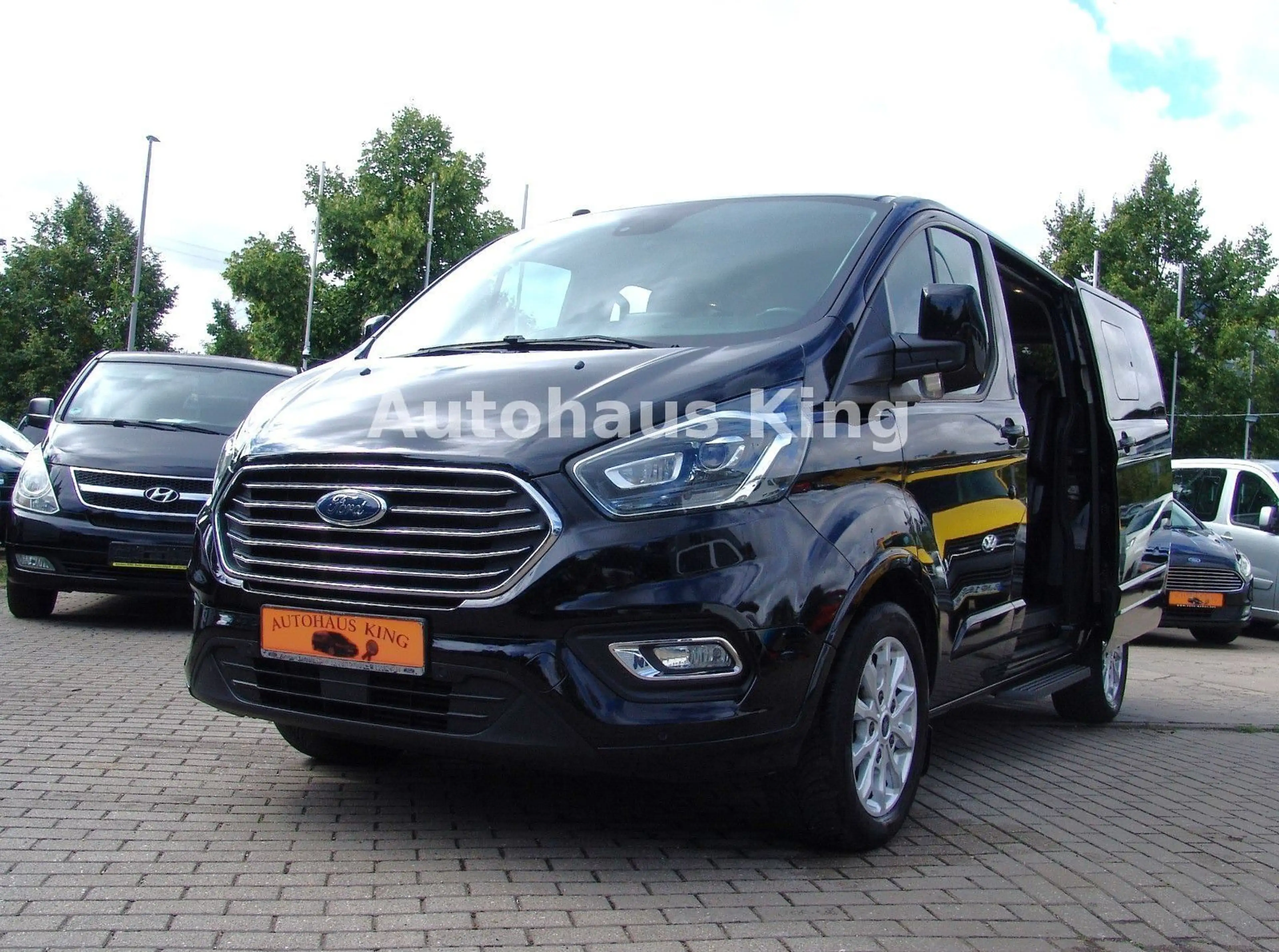 Ford Tourneo Custom Titanium X-8 Sit/Leder/Navi — photo 2