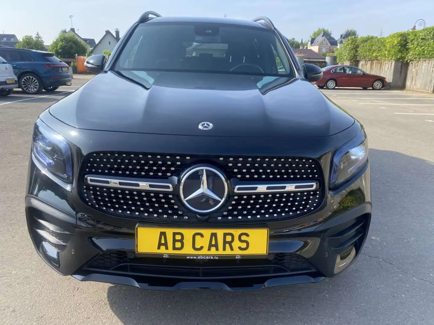 Mercedes-Benz GLB 200 GLB 200D AMG Line AHK keyLess Noir - 2