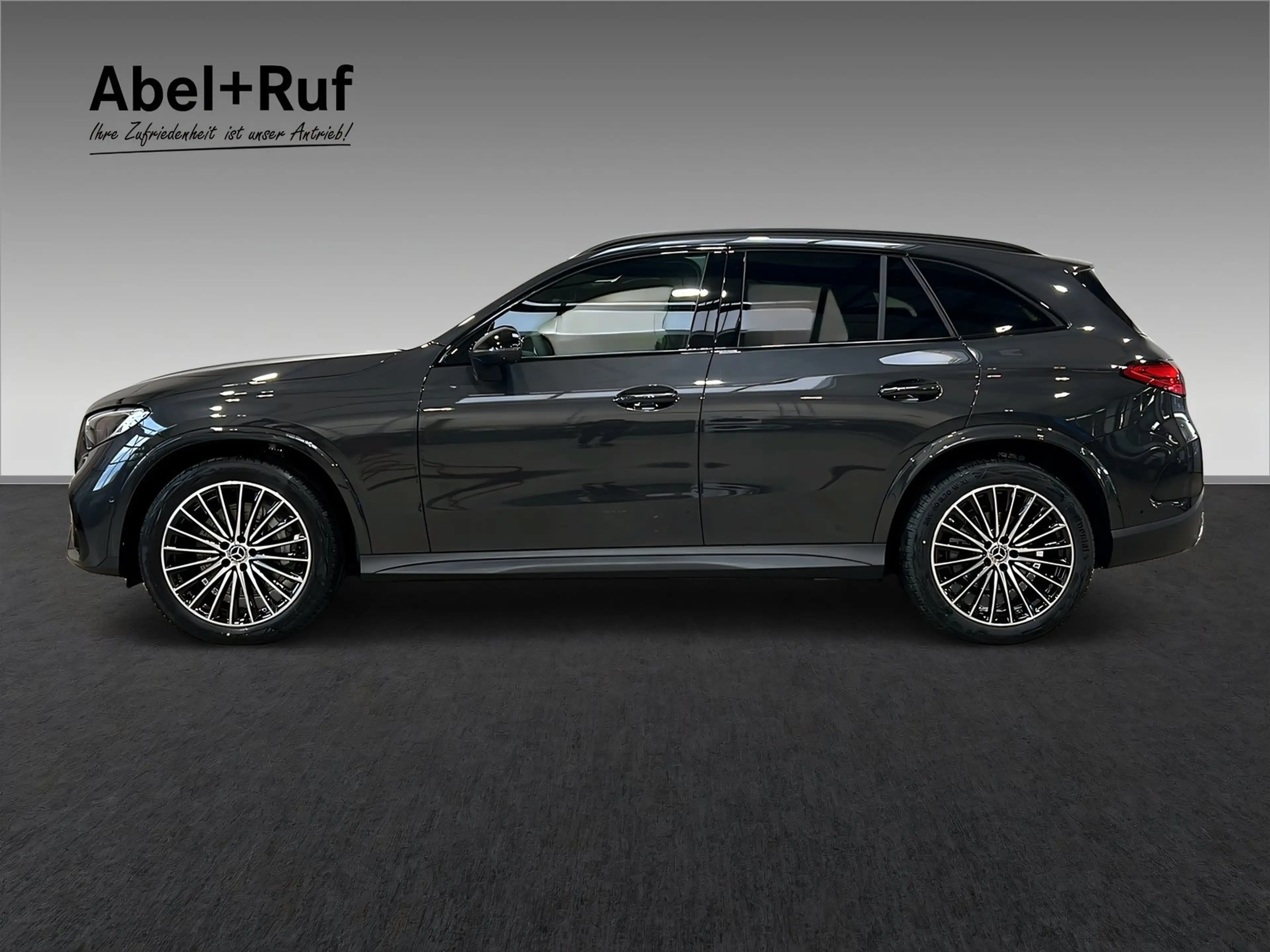 Mercedes-Benz GLC 200 4M AMG+NIGHT+Memory+Pano+LrHz+AHK+360° — photo 4