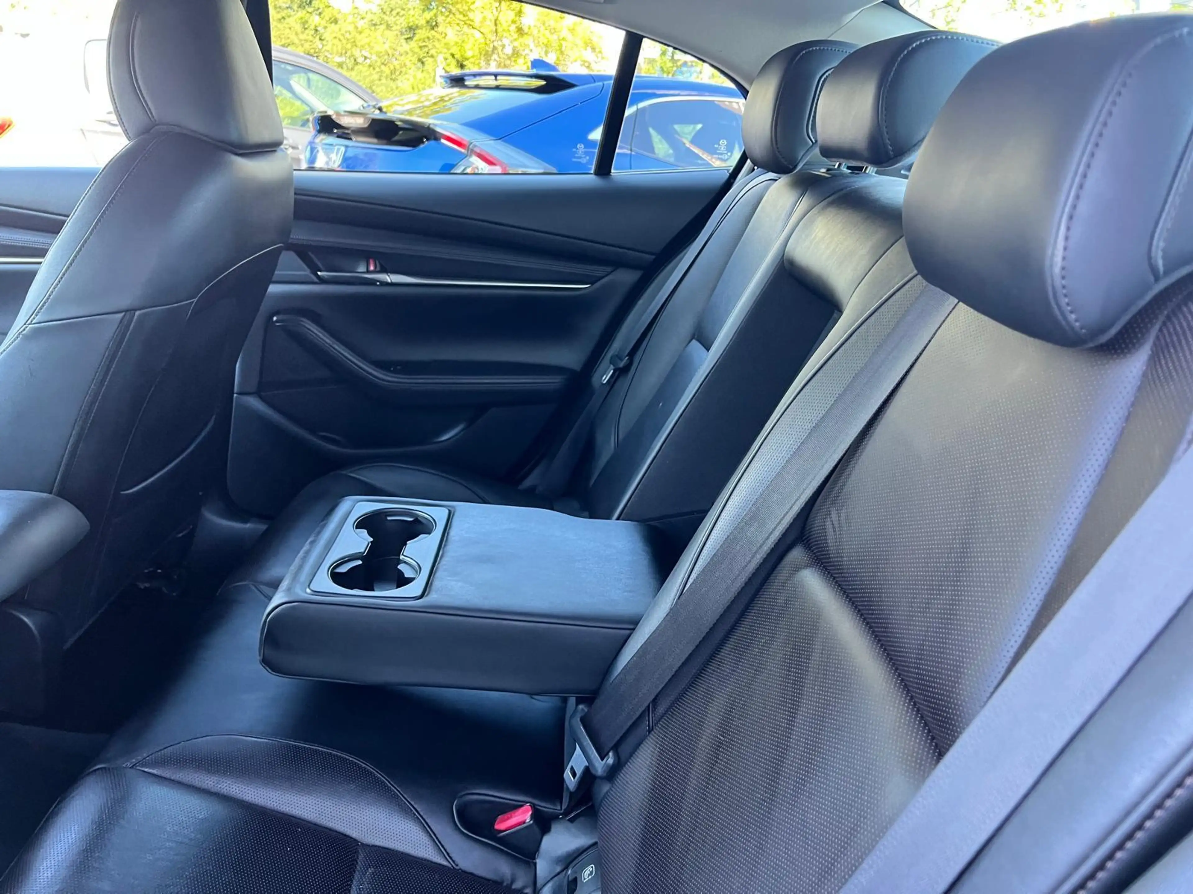 Mazda 3 2.0 e-SkyActiv-G M Hybrid 122 Luxury |18"LM VELGEN — photo 13
