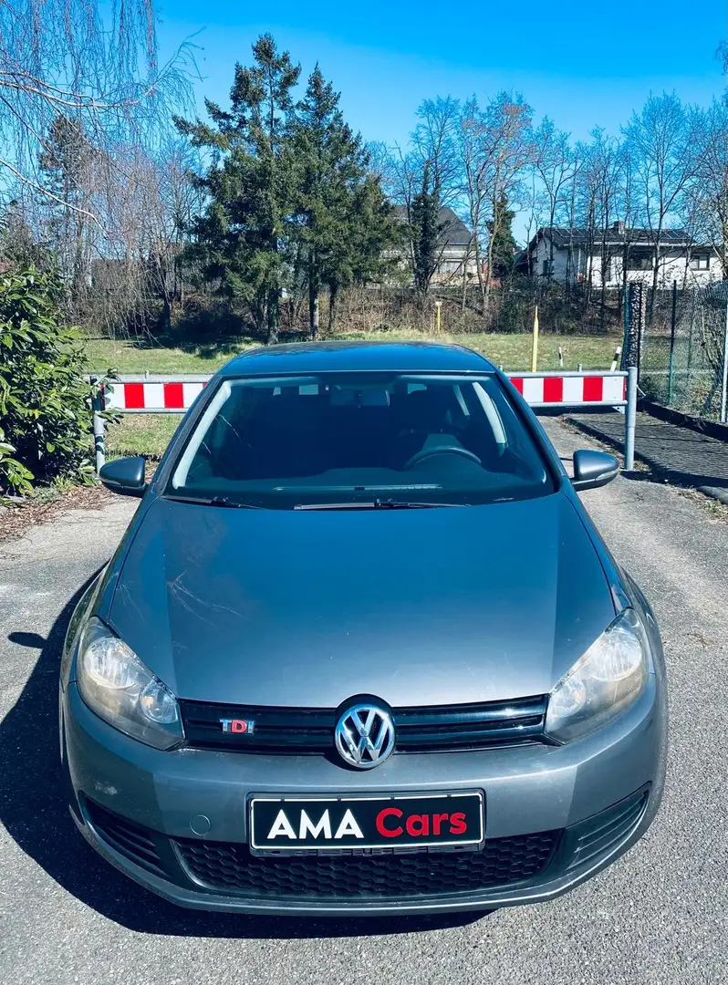 Volkswagen Golf Trendline Grijs - 1