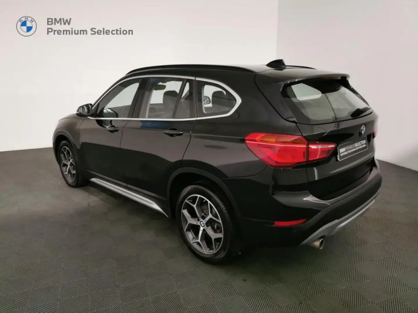 BMW X1 sDrive18iA 140ch xLine DKG7 Euro6d-T Noir - 2