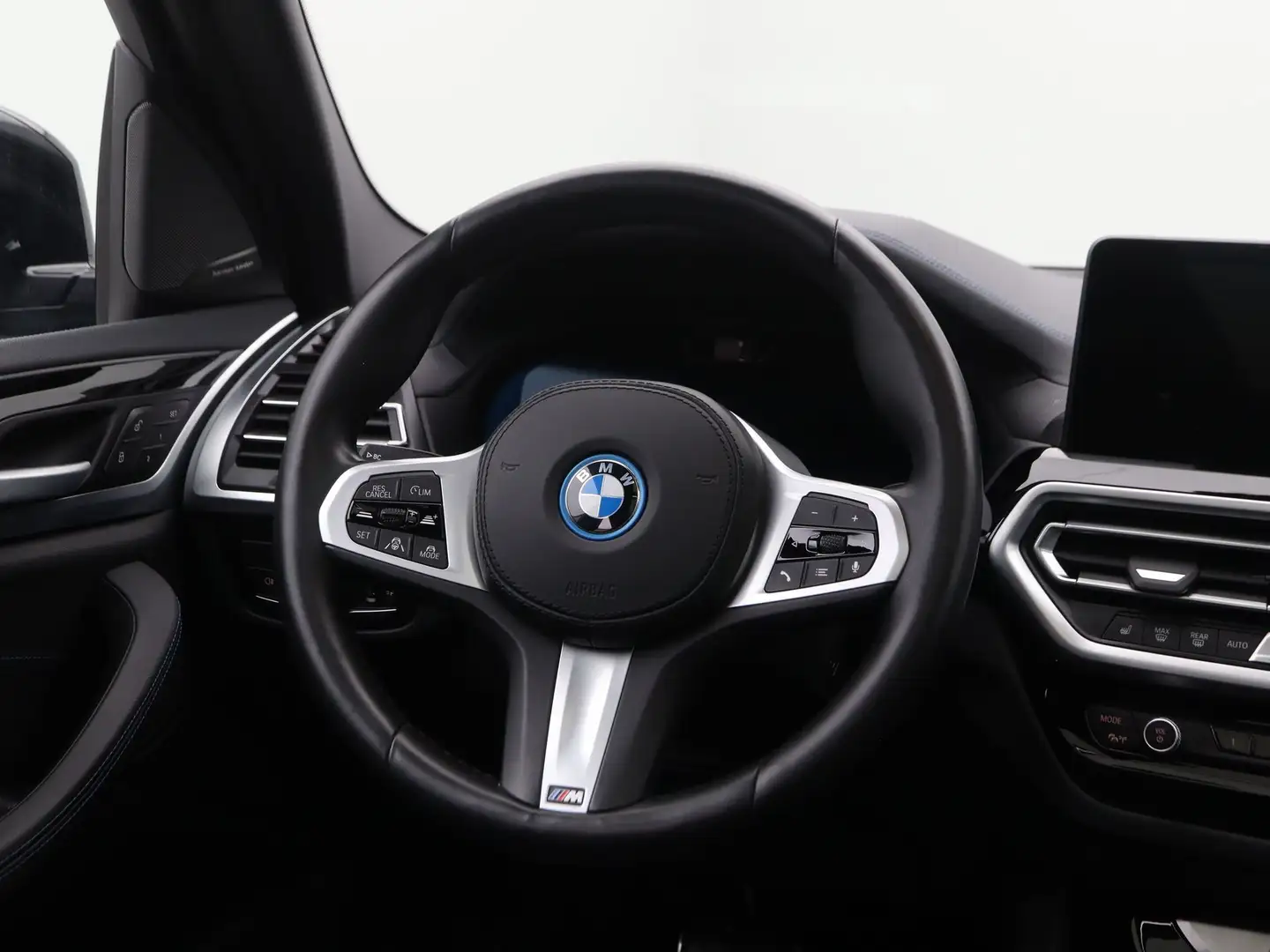 BMW iX3 High Executive 80 kWh Zwart - 2