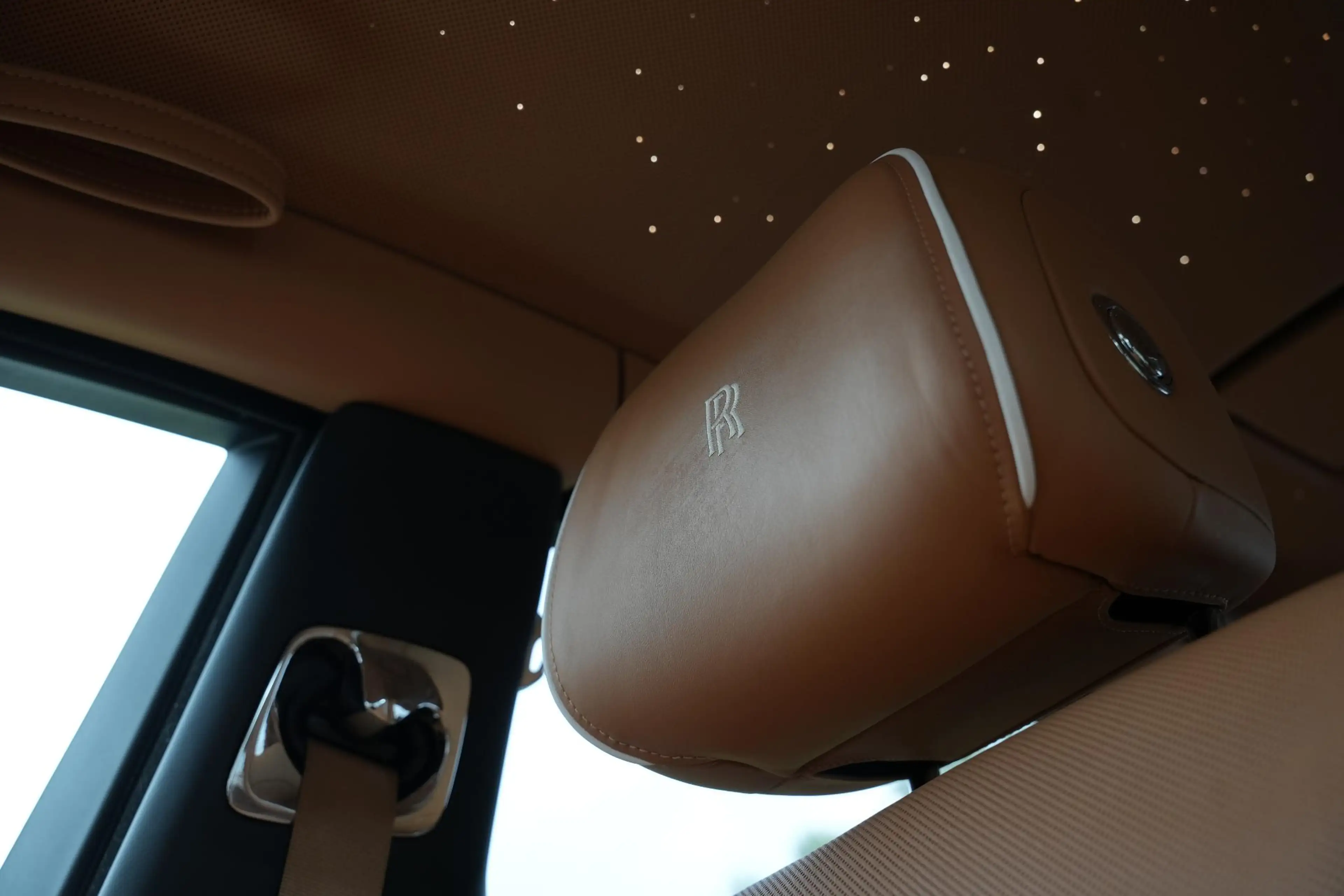 Rolls-Royce Phantom 6.7 V12 Starlight Headliner Rear Theatre Individua — photo 20