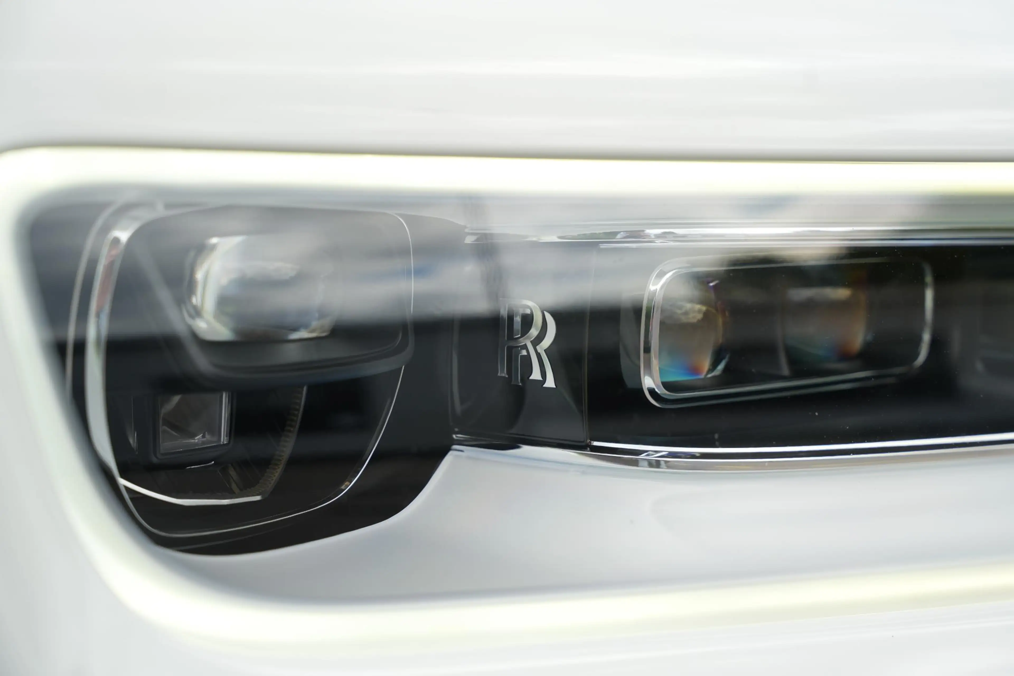 Rolls-Royce Phantom 6.7 V12 Starlight Headliner Rear Theatre Individua — photo 28