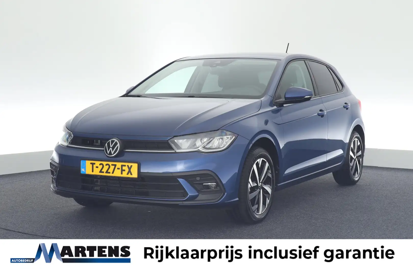 Volkswagen Polo 1.0 TSI Life 95pk Stoelverwarming Trekhaak Blauw - 1