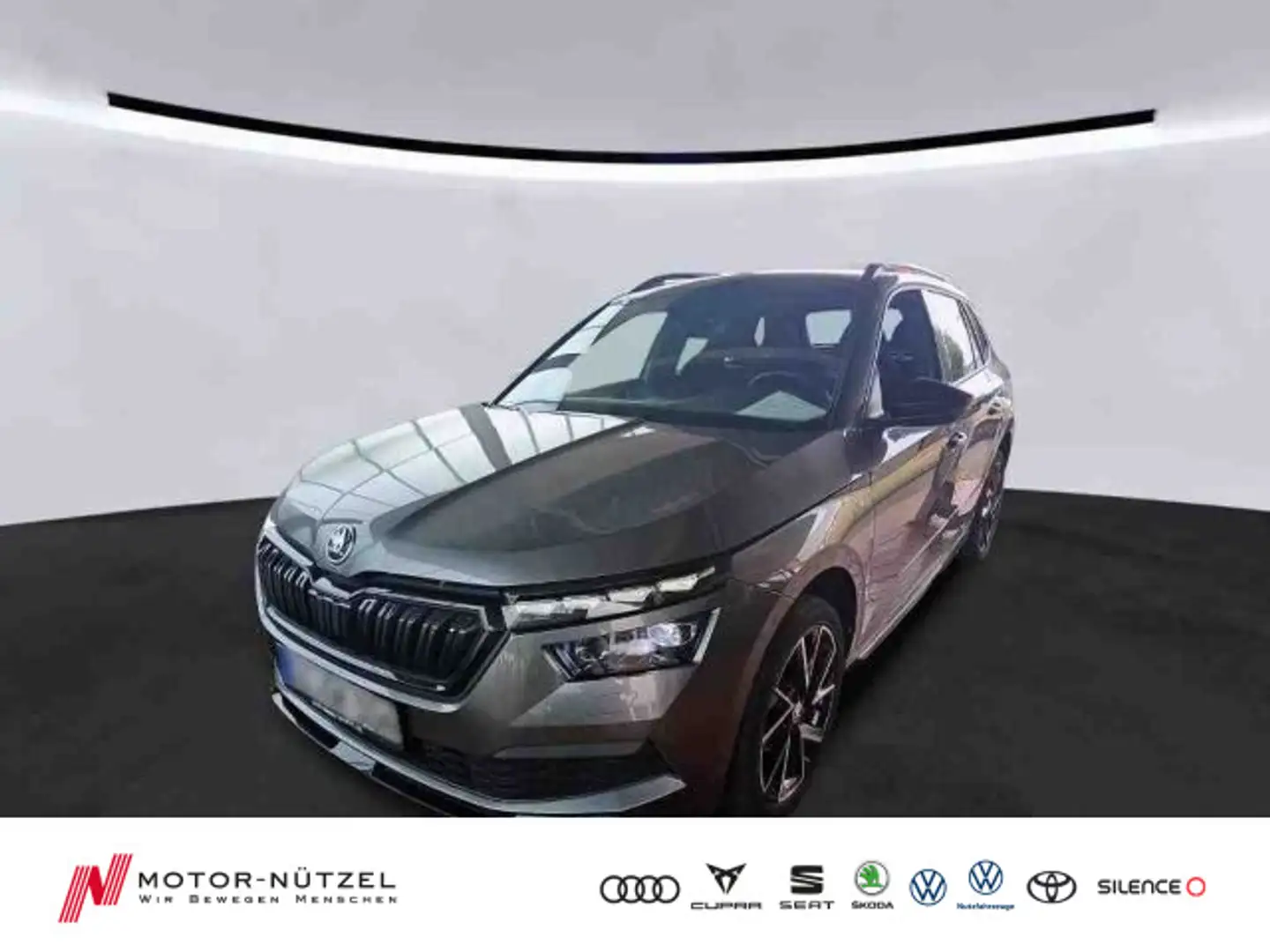 Skoda Kamiq 1.5TSI DSG MONTE CARLO LED+NAV+ACC+PANO+VC Grau - 1