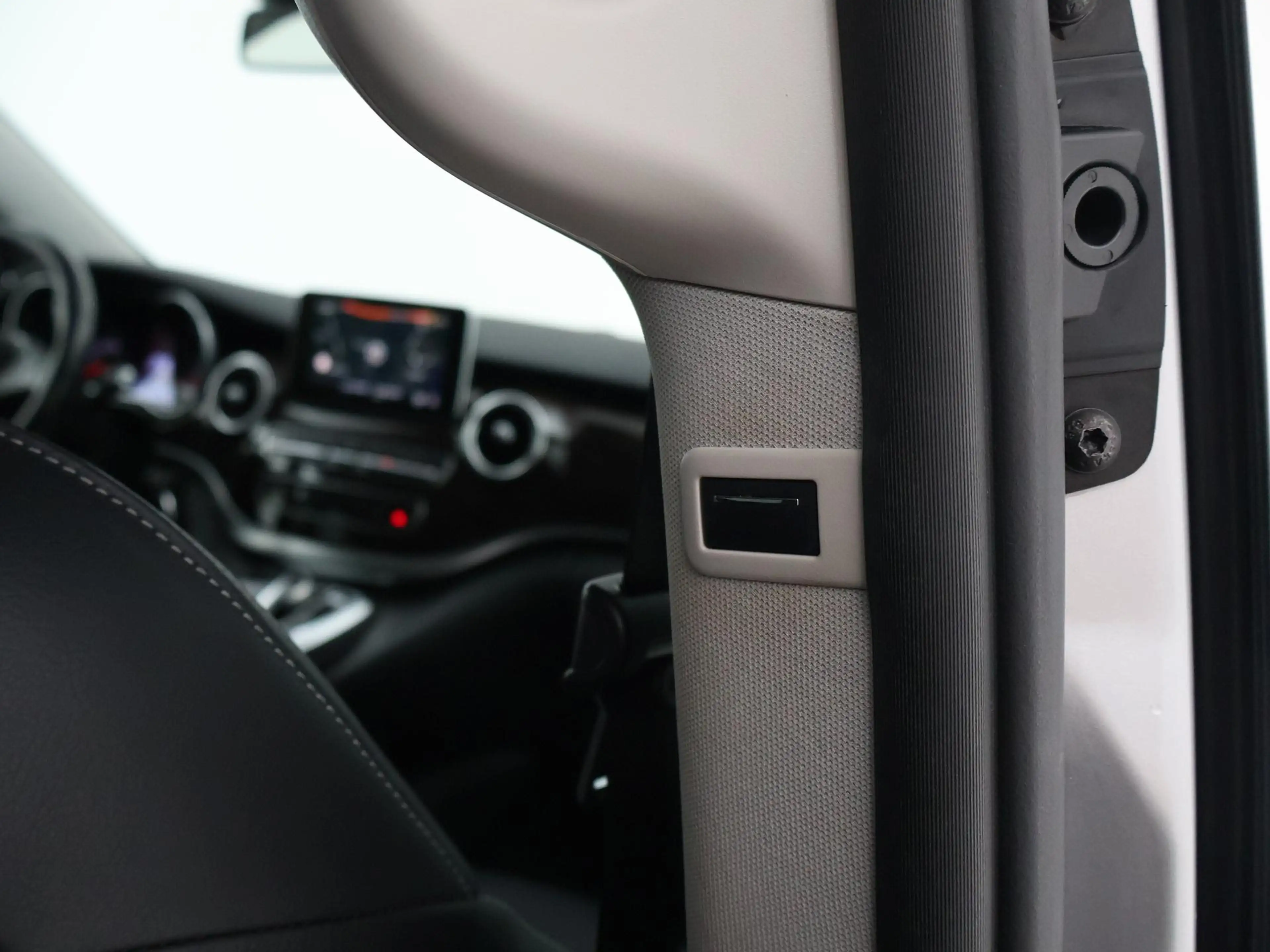 Mercedes-Benz V 250 250d 4-MATIC EXTRA LANG AVANTGARDE 6-PERSOONS | BU — photo 21