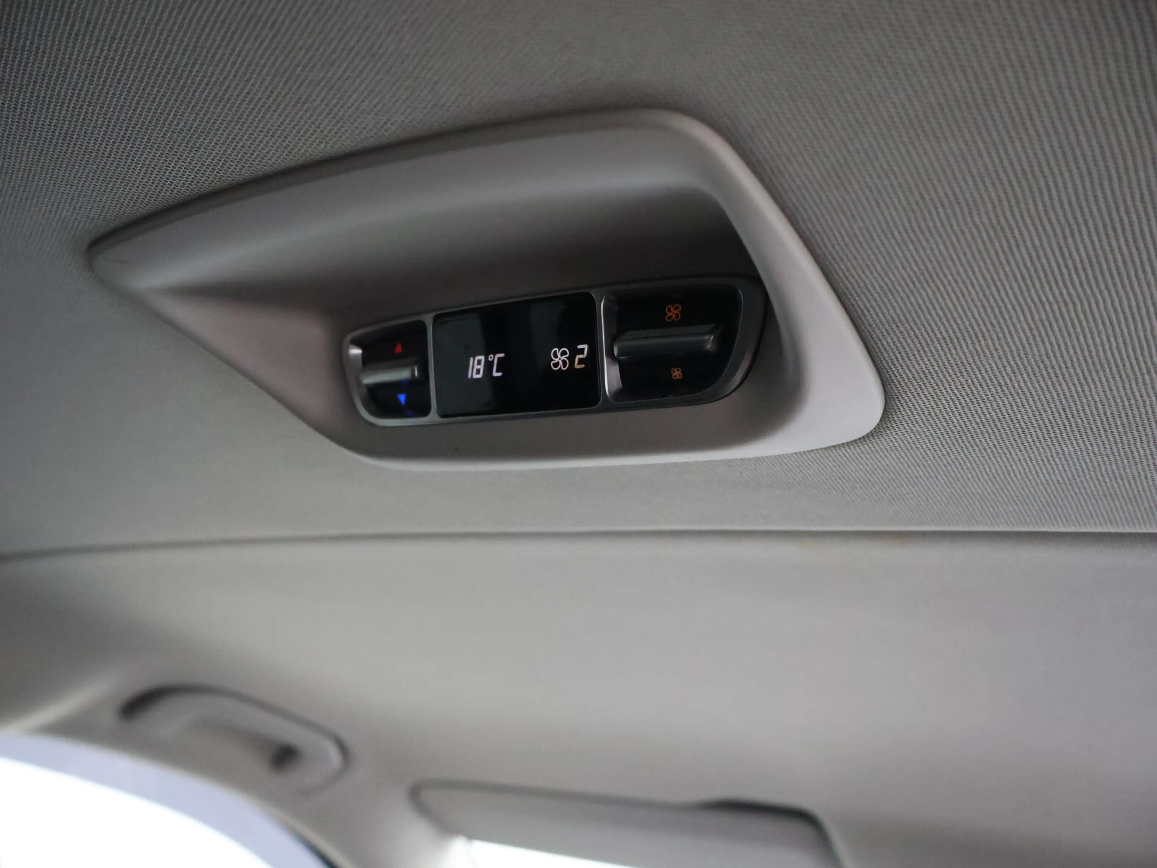 Mercedes-Benz V 250 250d 4-MATIC EXTRA LANG AVANTGARDE 6-PERSOONS | BU — photo 17