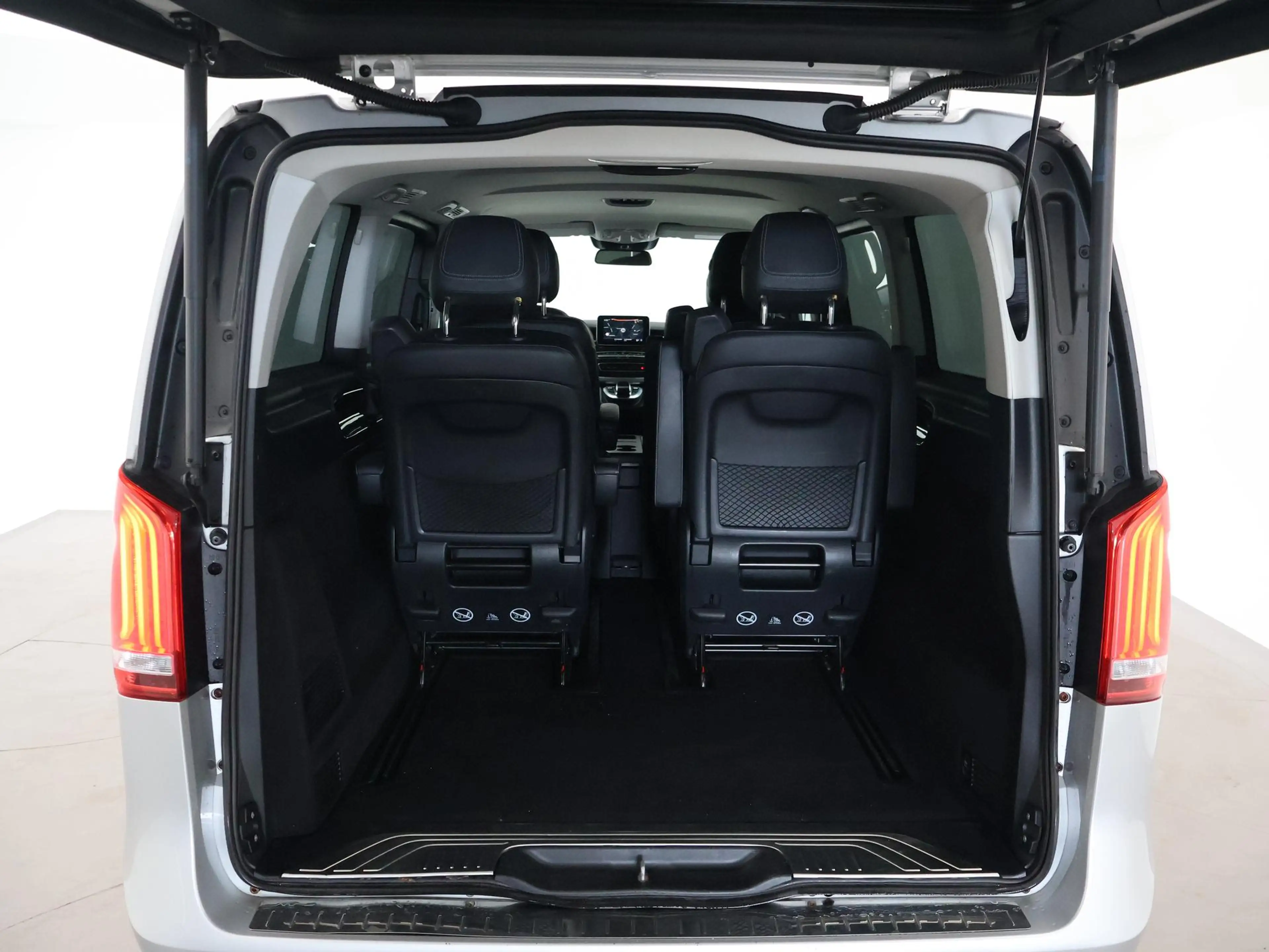 Mercedes-Benz V 250 250d 4-MATIC EXTRA LANG AVANTGARDE 6-PERSOONS | BU — photo 16
