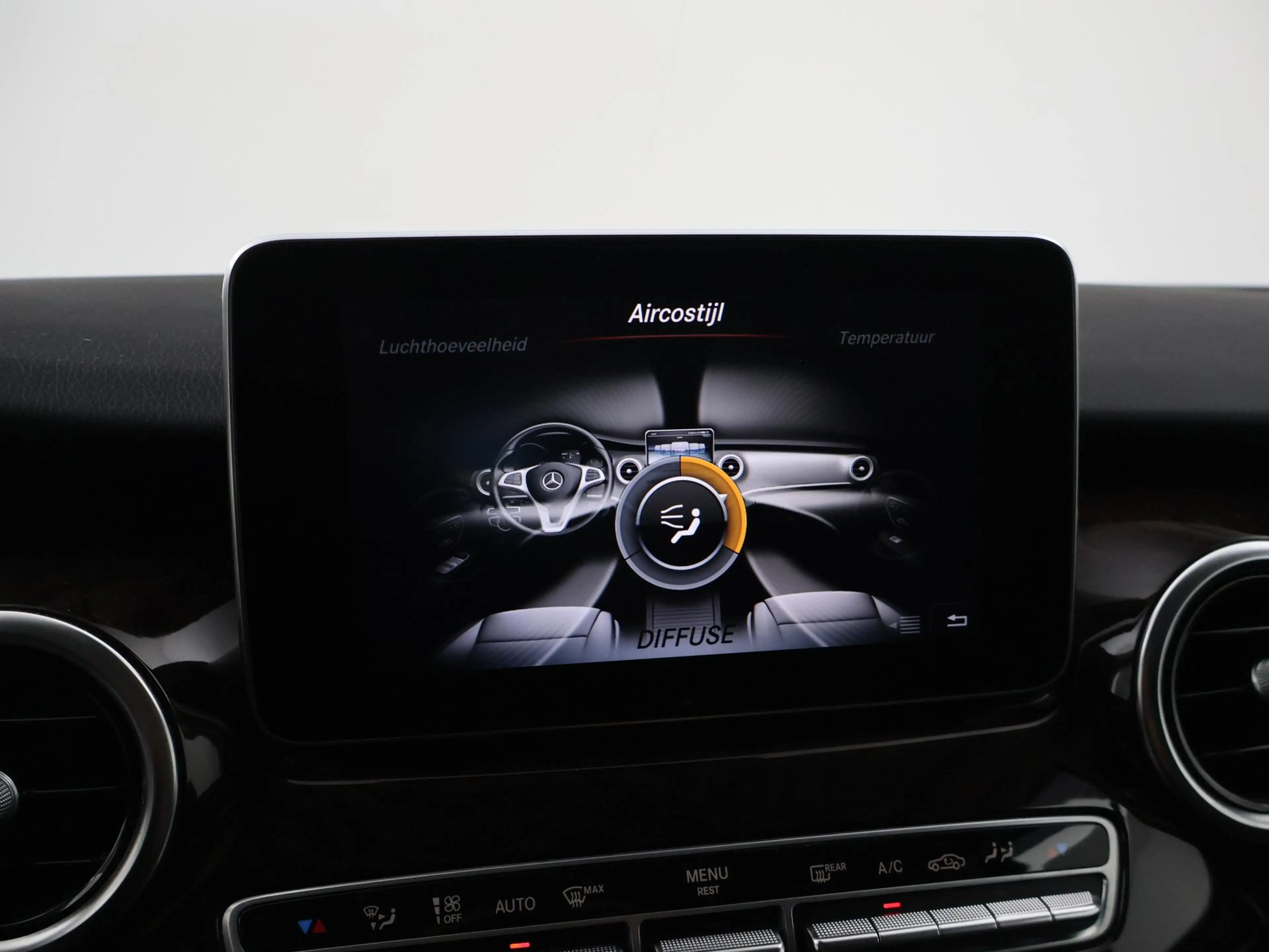 Mercedes-Benz V 250 250d 4-MATIC EXTRA LANG AVANTGARDE 6-PERSOONS | BU — photo 40