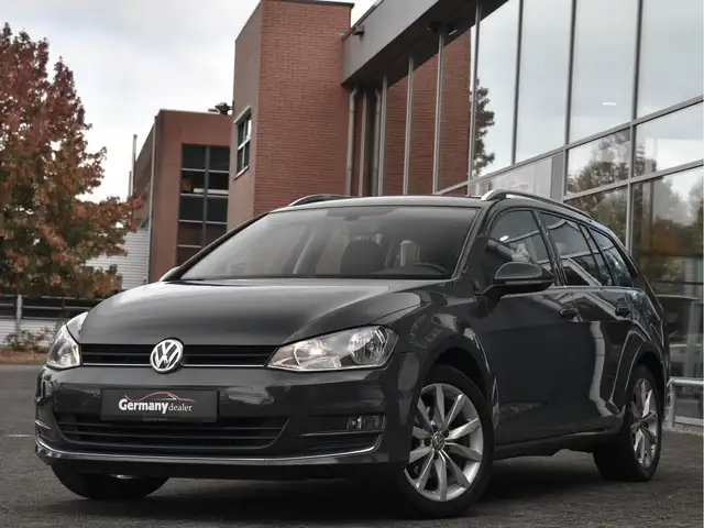 Volkswagen Golf Variant 1.4 TSI 126pk Connected Series Cruise Navi Camera