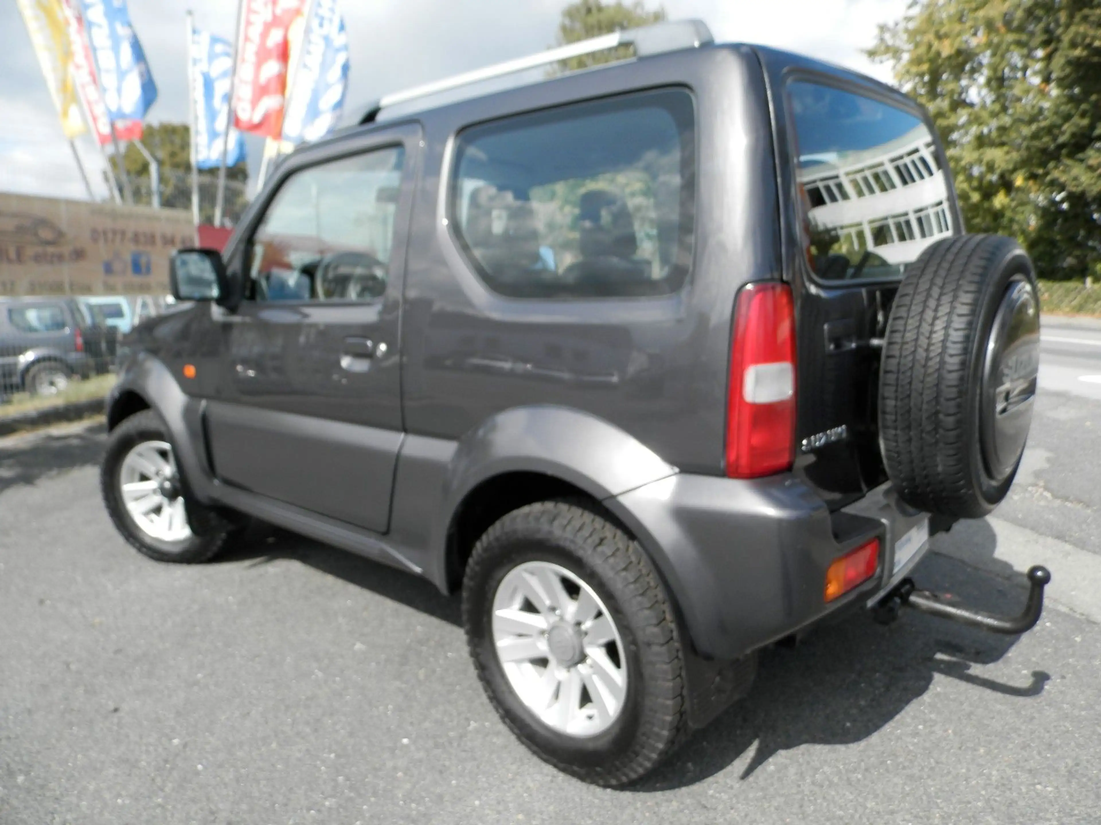 Suzuki Jimny Style Lim.*NR.7*Leder*Klima*AHK*ALU* — photo 13