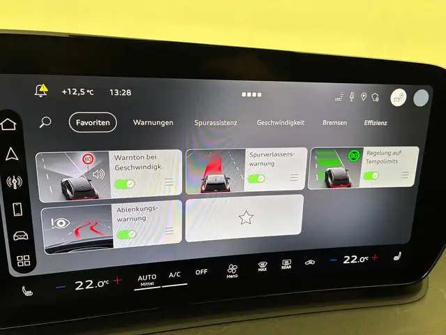 Audi Q3 TDI 110 kW Ansicht 10