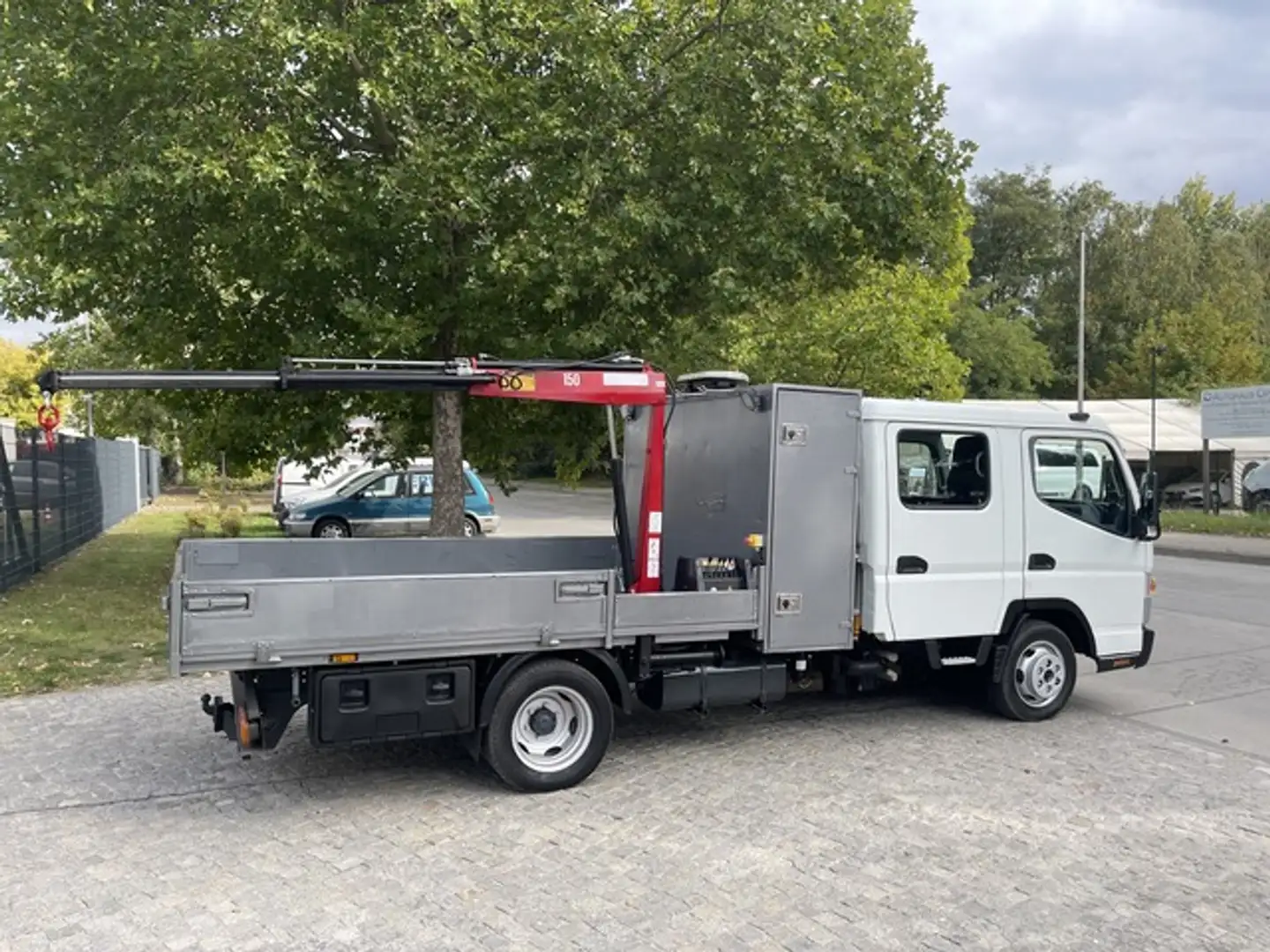 Mitsubishi Canter Fuso 3C15 3,0D mit Kran Weiß - 2
