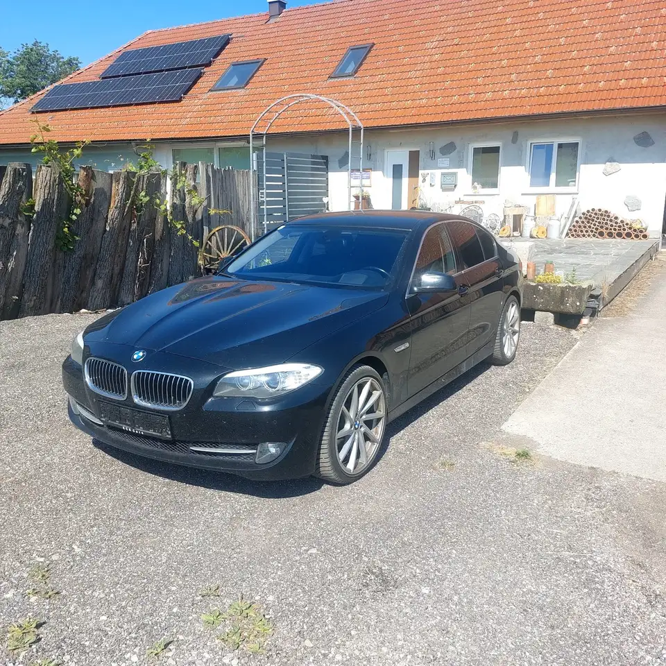 BMW 525