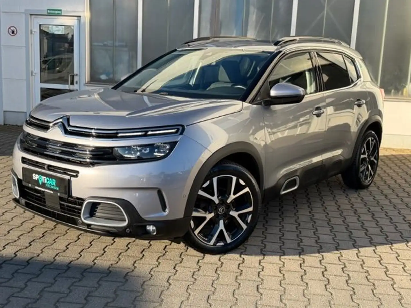 Citroen C5 Aircross BlueHDI 180 S&S EAT8 SHINE PACK Grau - 1