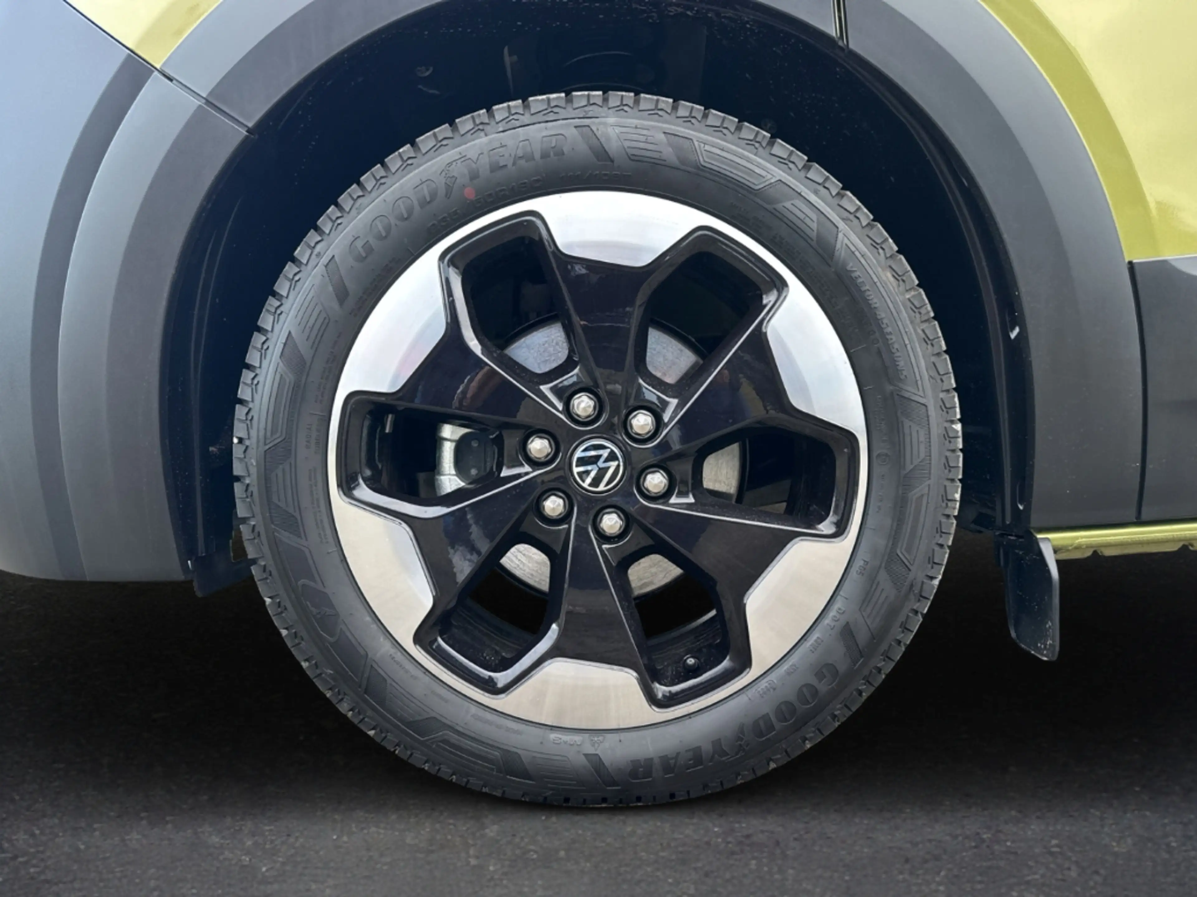 Volkswagen T7 Caravelle PanAmericana 2,0 l TDI 4Motion KR Navi Digitales C — photo 6