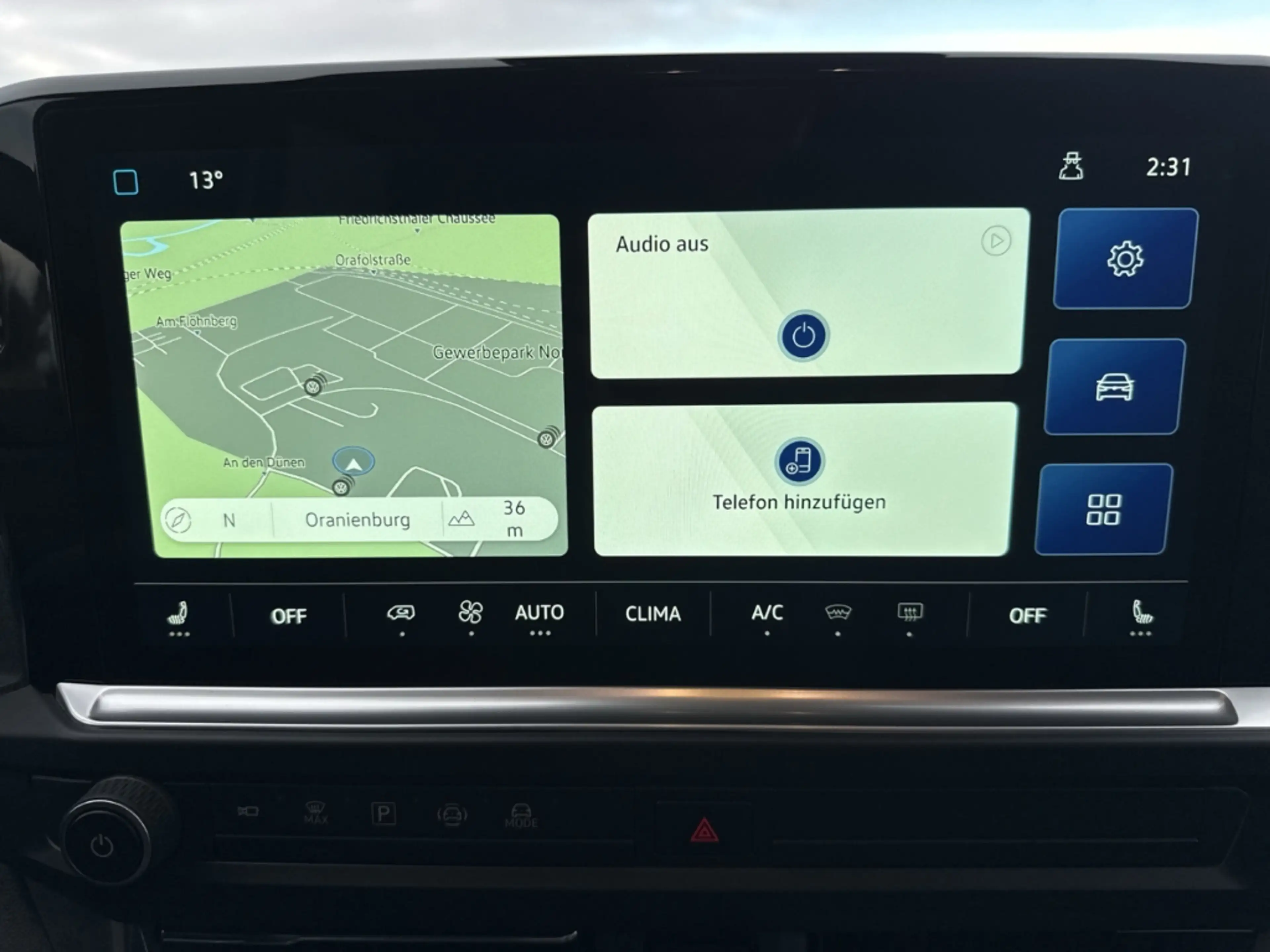 Volkswagen T7 Caravelle PanAmericana 2,0 l TDI 4Motion KR Navi Digitales C — photo 12