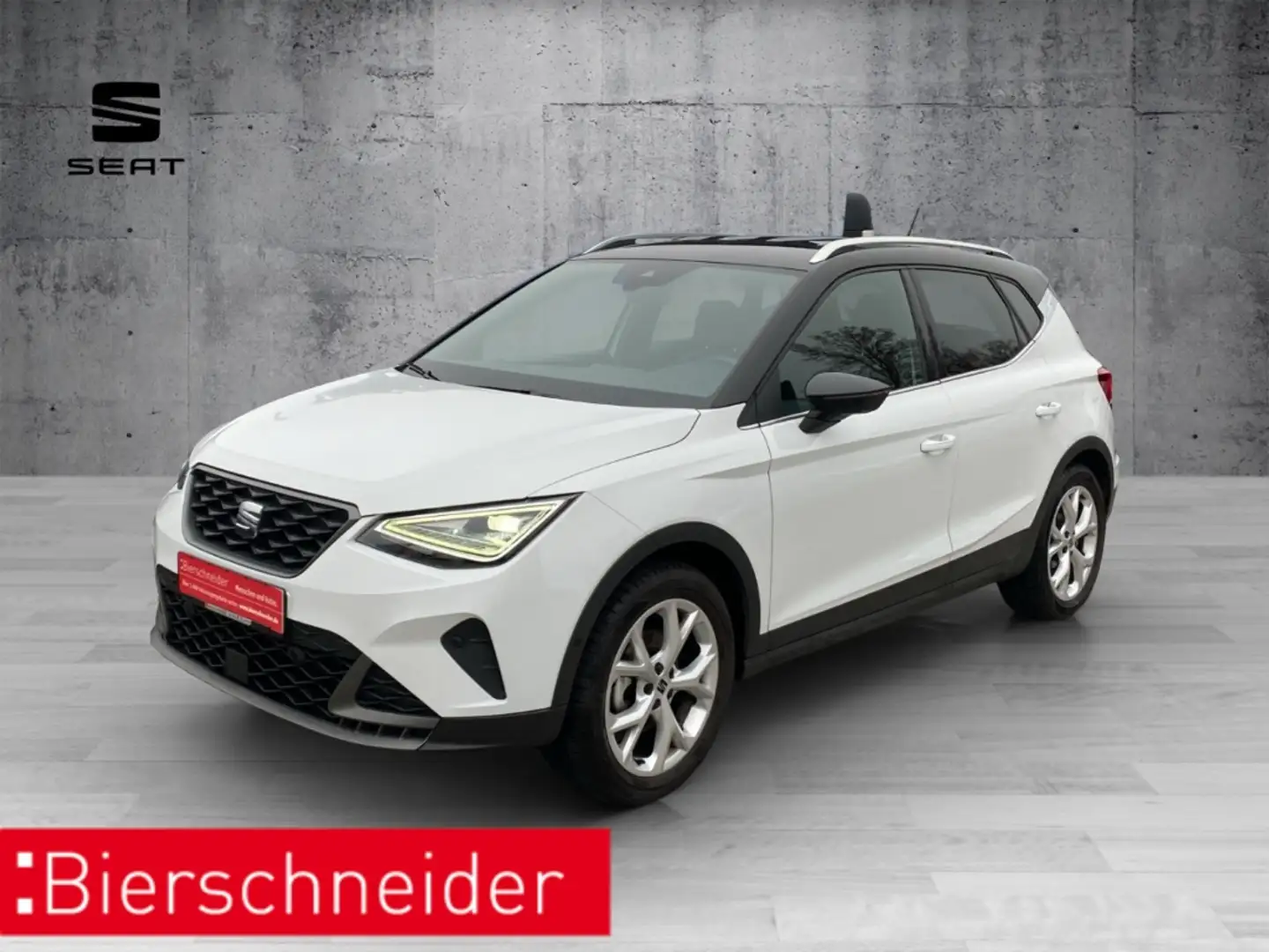 SEAT Arona 1.5 TSI DSG FR AHK LED Navi Kamera ACC Full WP Weiß - 1