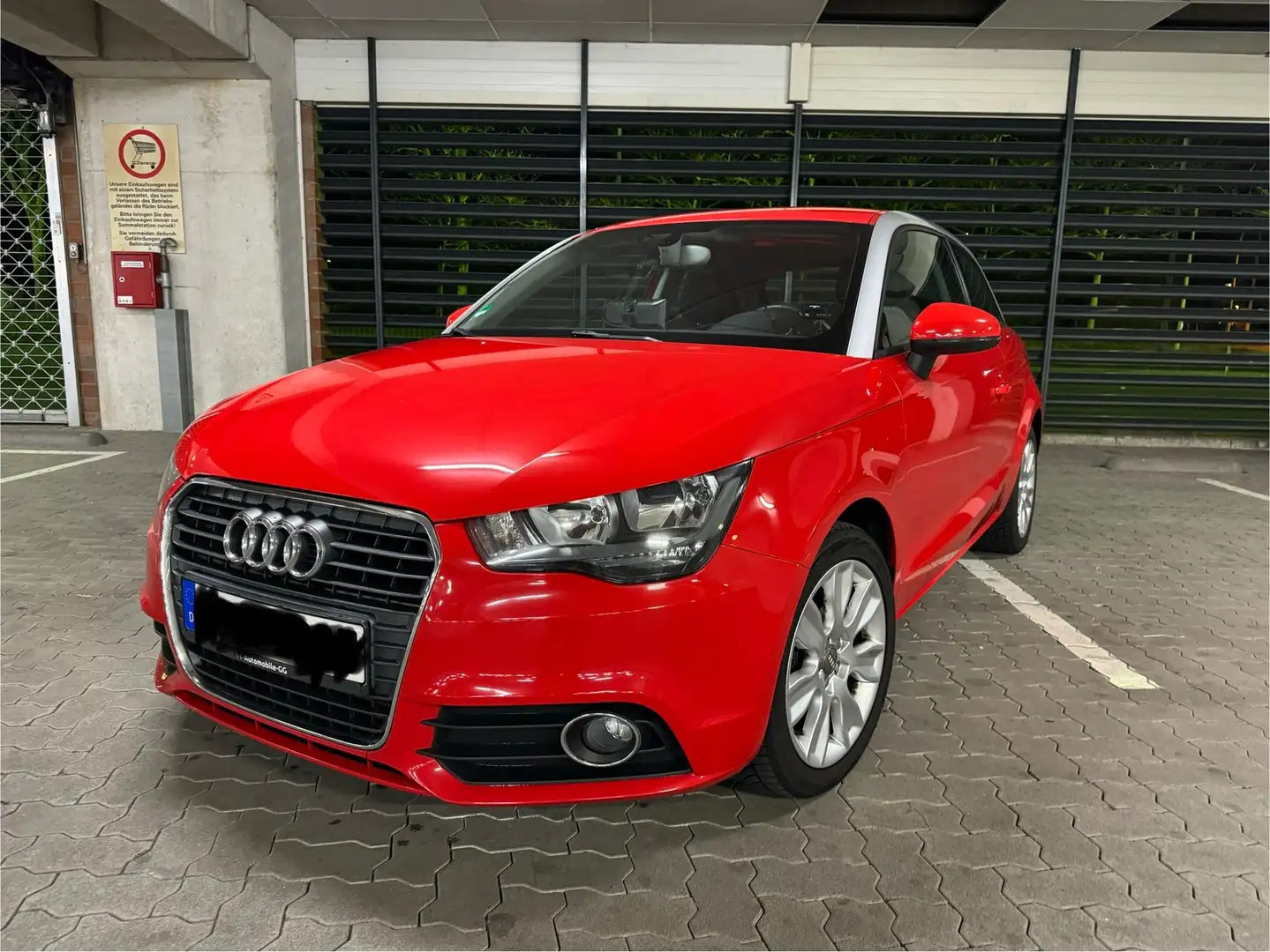 Audi A1 1.6 TDI Attraction - 2