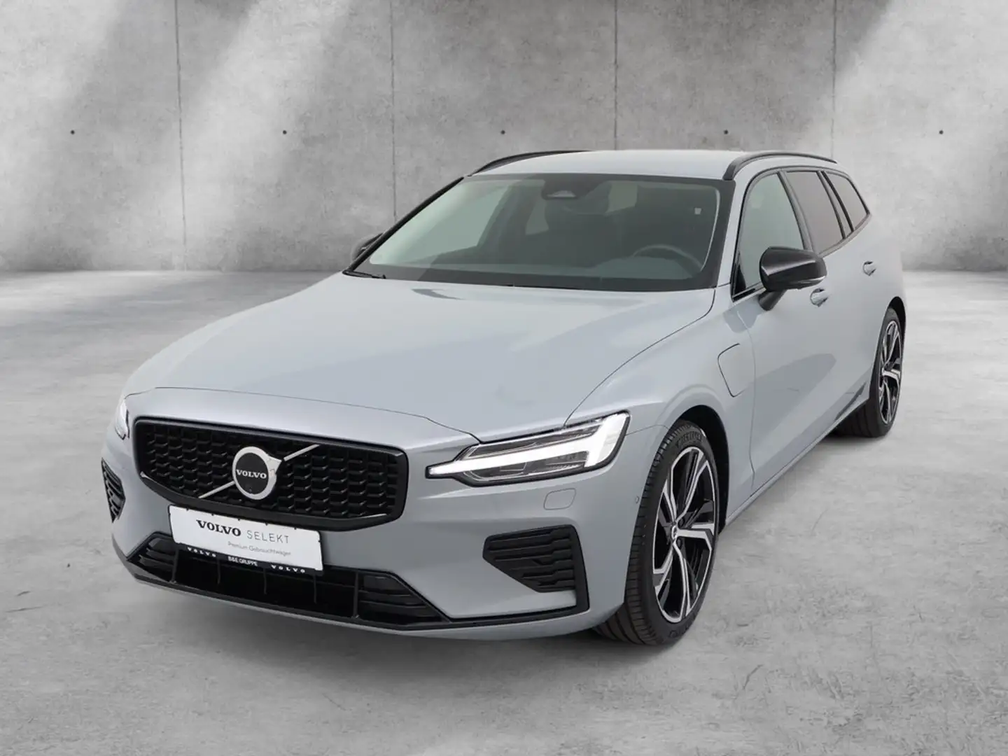 Volvo V60 T6 Plus Dark Plug-In Hybrid STANDHZ 360° Grau - 2