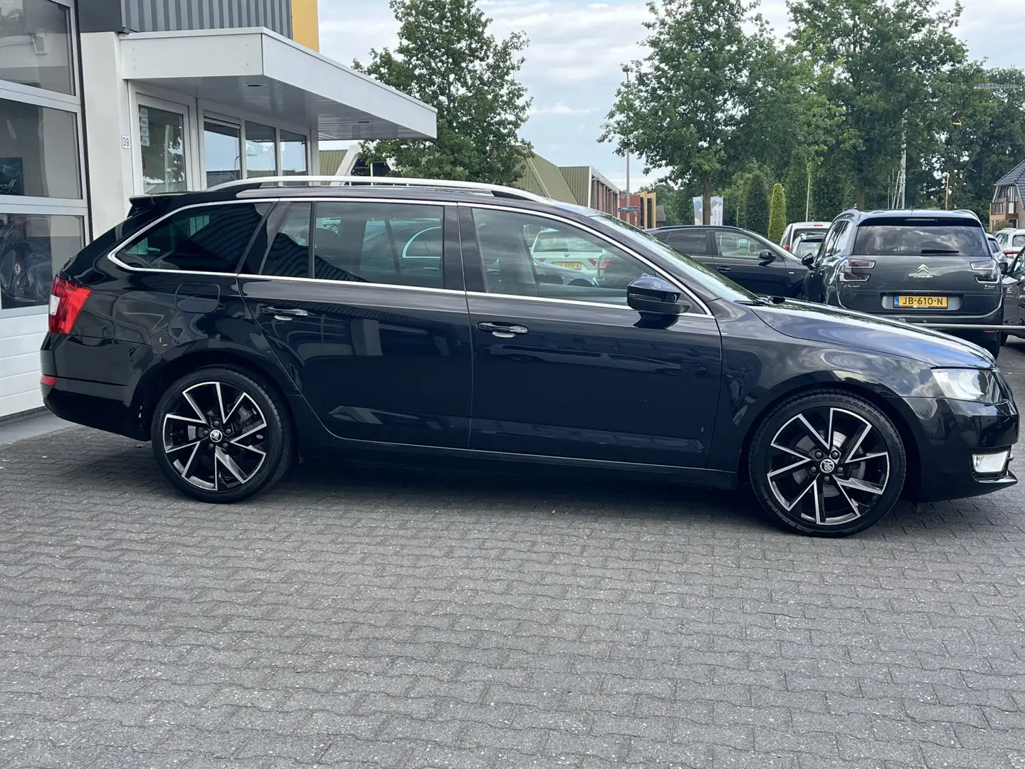 Skoda Octavia Combi 1.6 TDI Greenline Businessline Cruise contro Zwart - 2