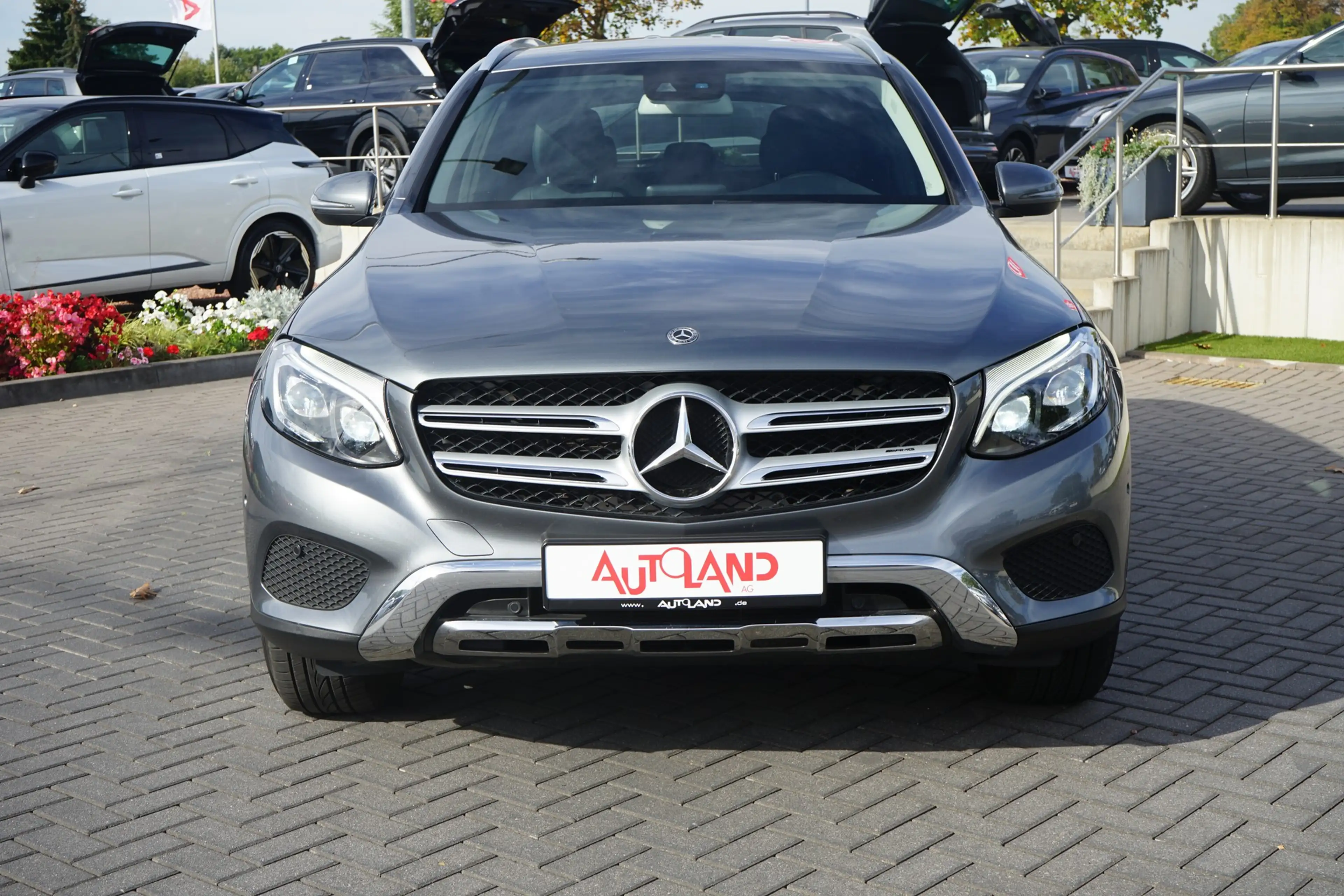 Mercedes-Benz GLC 250 d 4Matic LED Navi AHK Kamera Sitzheizung — photo 3